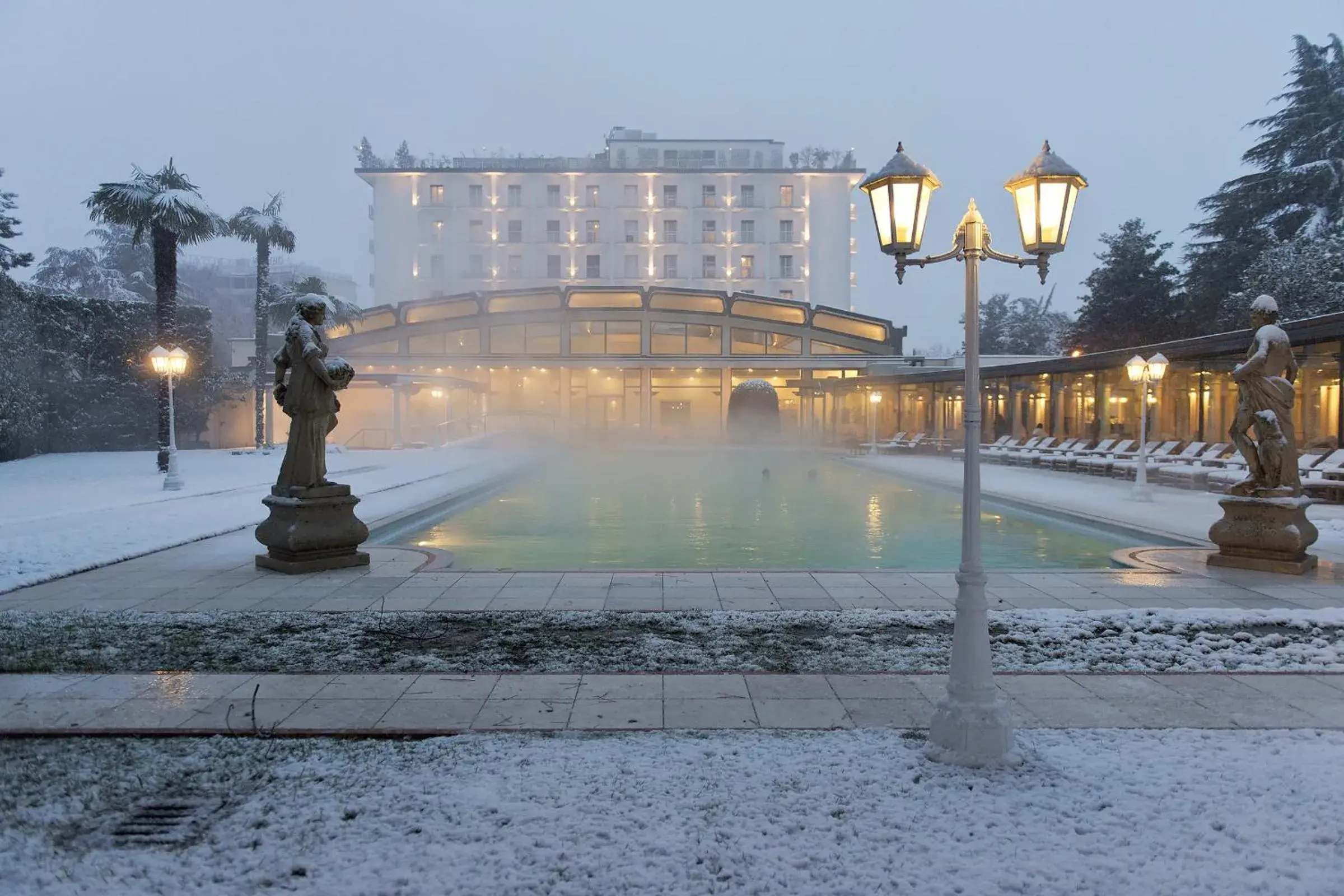 Facade/entrance, Property Building in Hotel President Terme