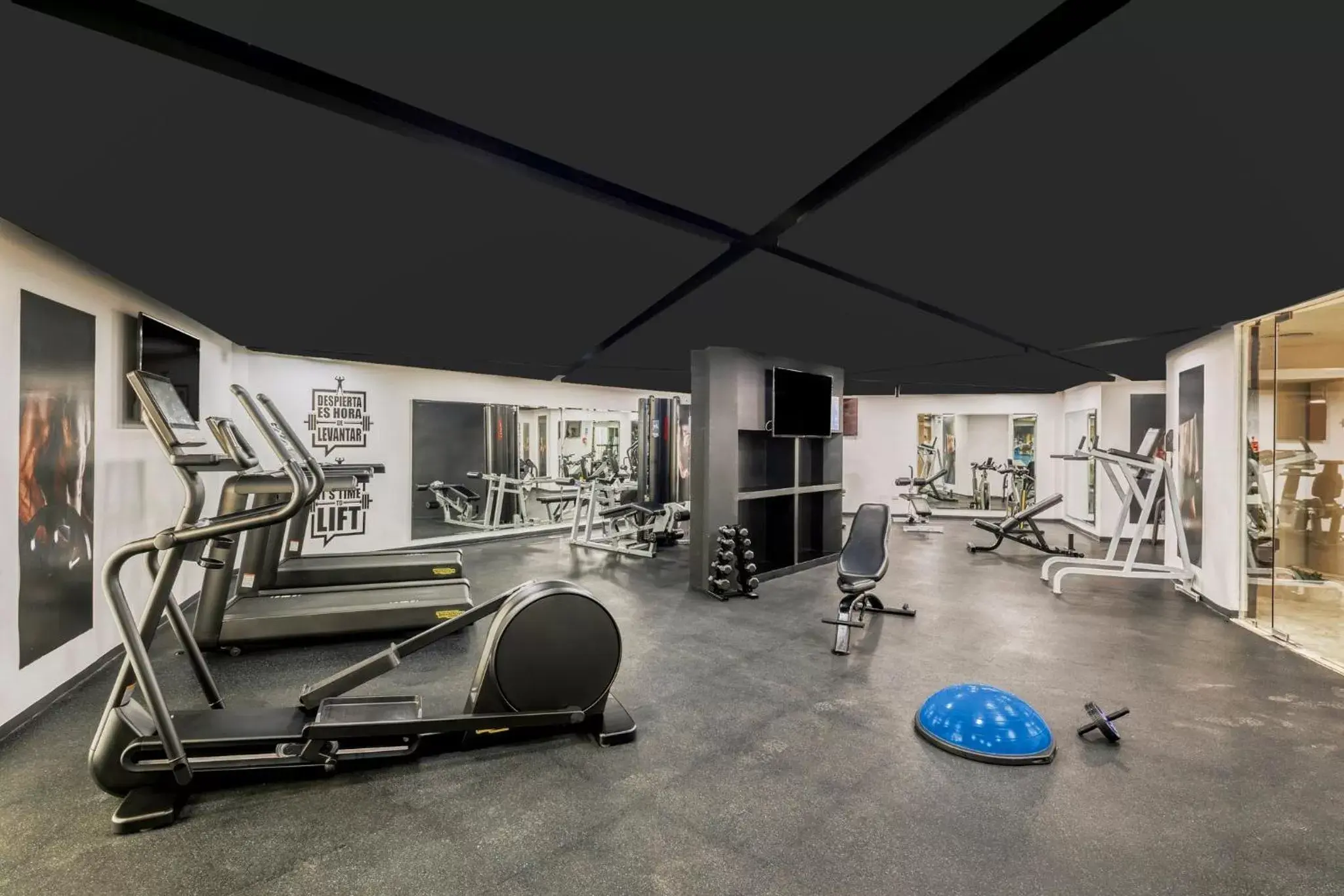 Fitness centre/facilities, Fitness Center/Facilities in Fiesta Americana Cancun Villas