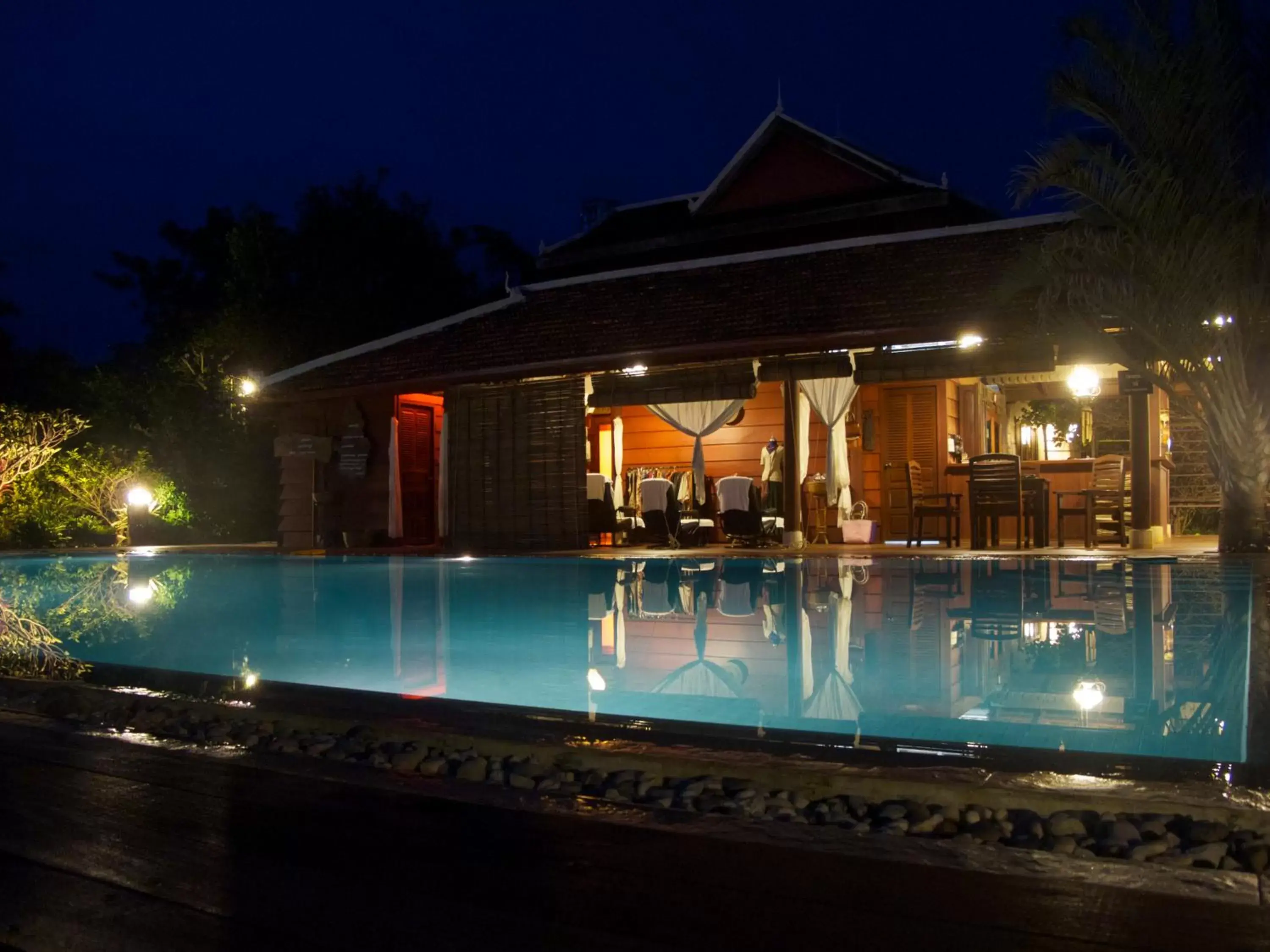 Swimming pool, Property Building in Terres Rouges Lodge