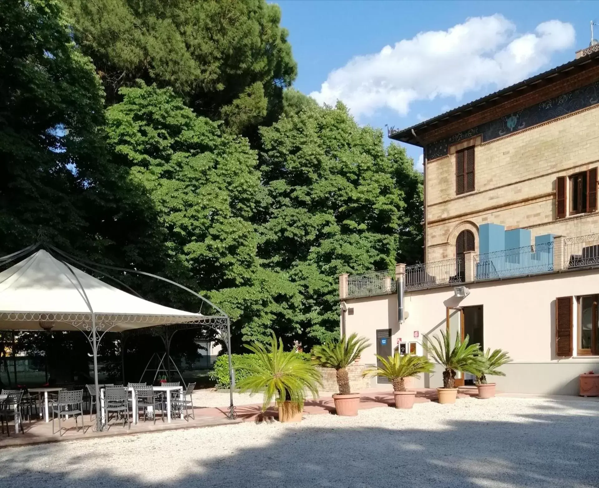 Property Building in Villa Raffaello Park Hotel