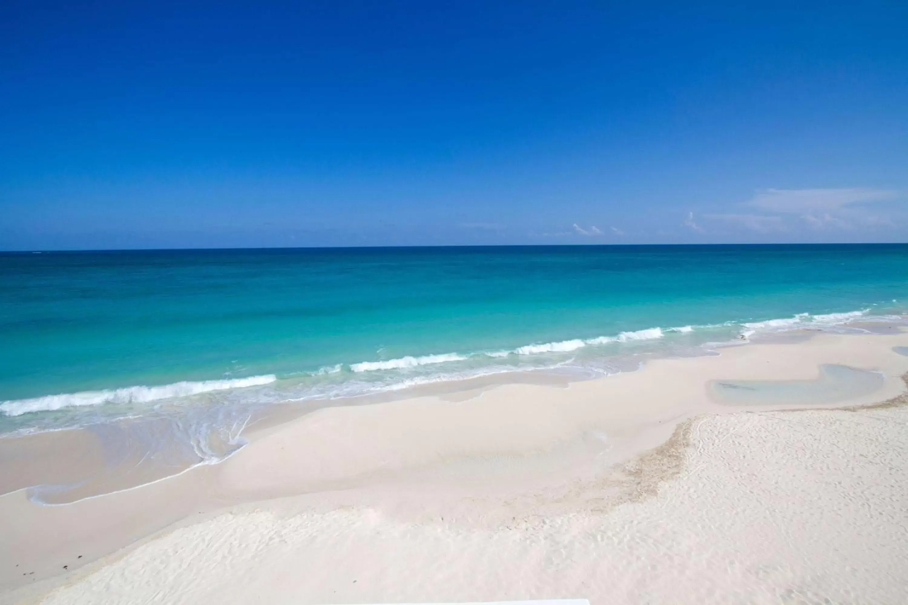 Beach in Grand Residences Riviera Cancun, All Inclusive