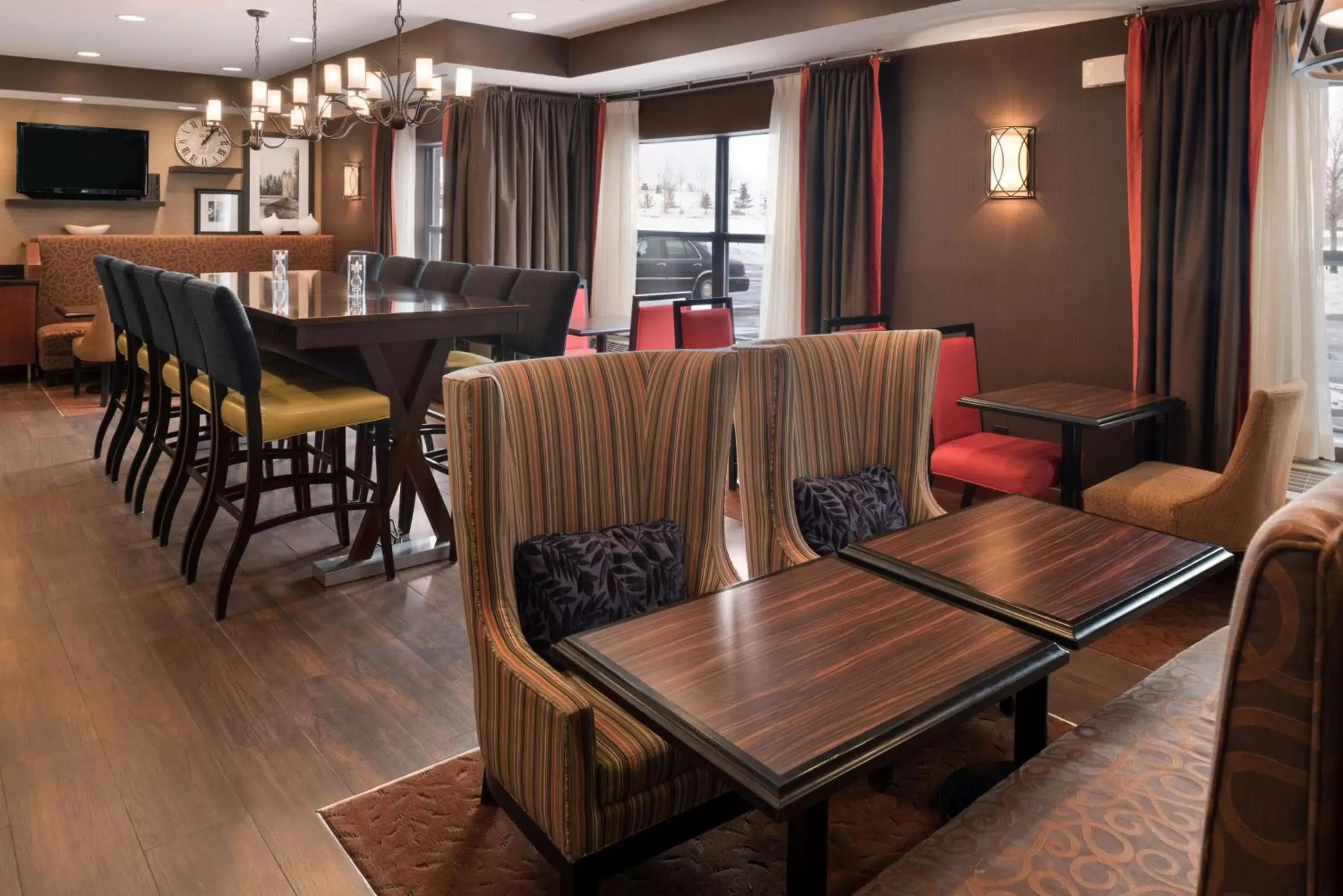 Lobby or reception, Restaurant/Places to Eat in Hampton Inn Minneapolis St. Paul-Woodbury