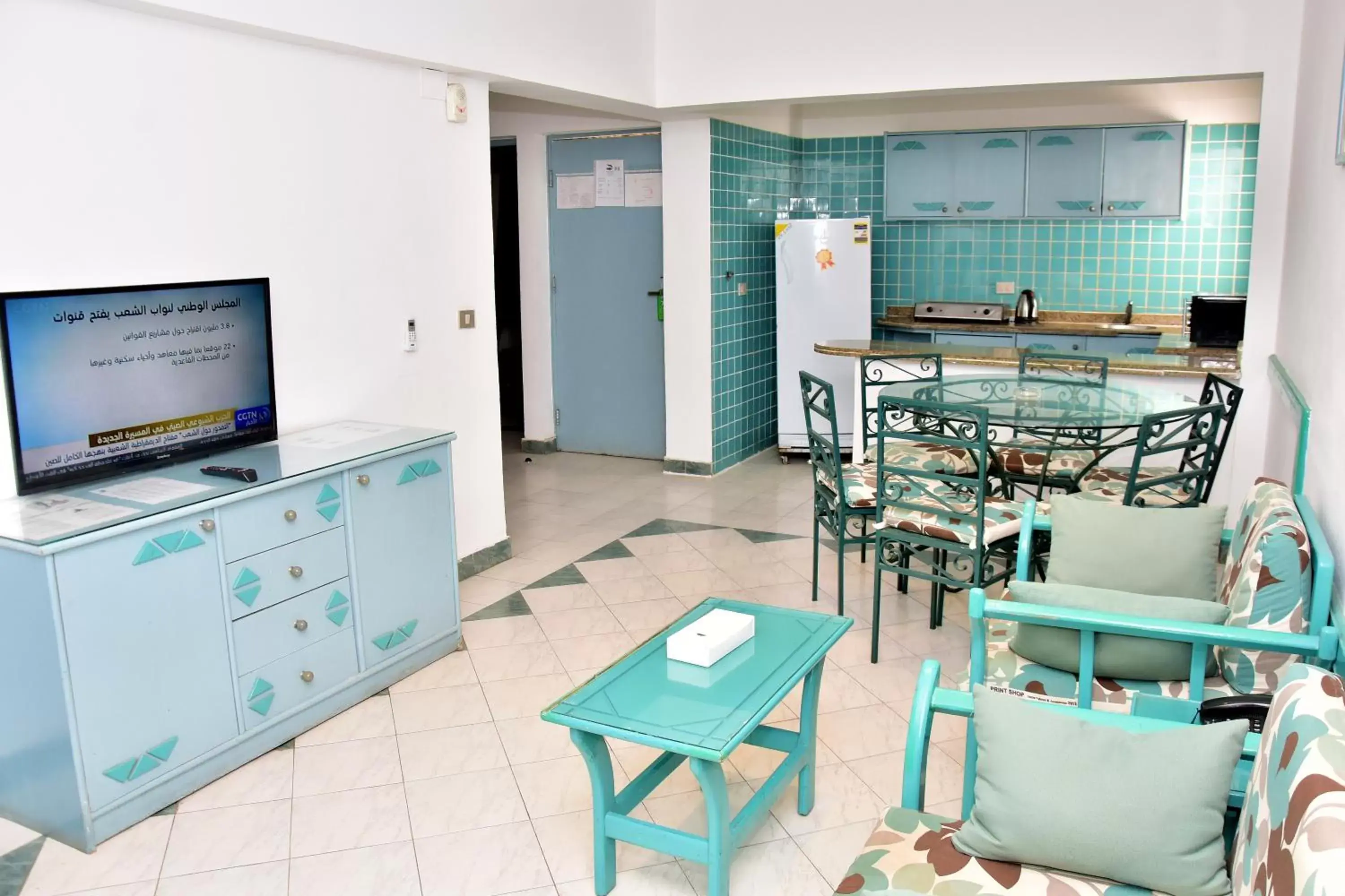 TV and multimedia in Dive Inn Resort