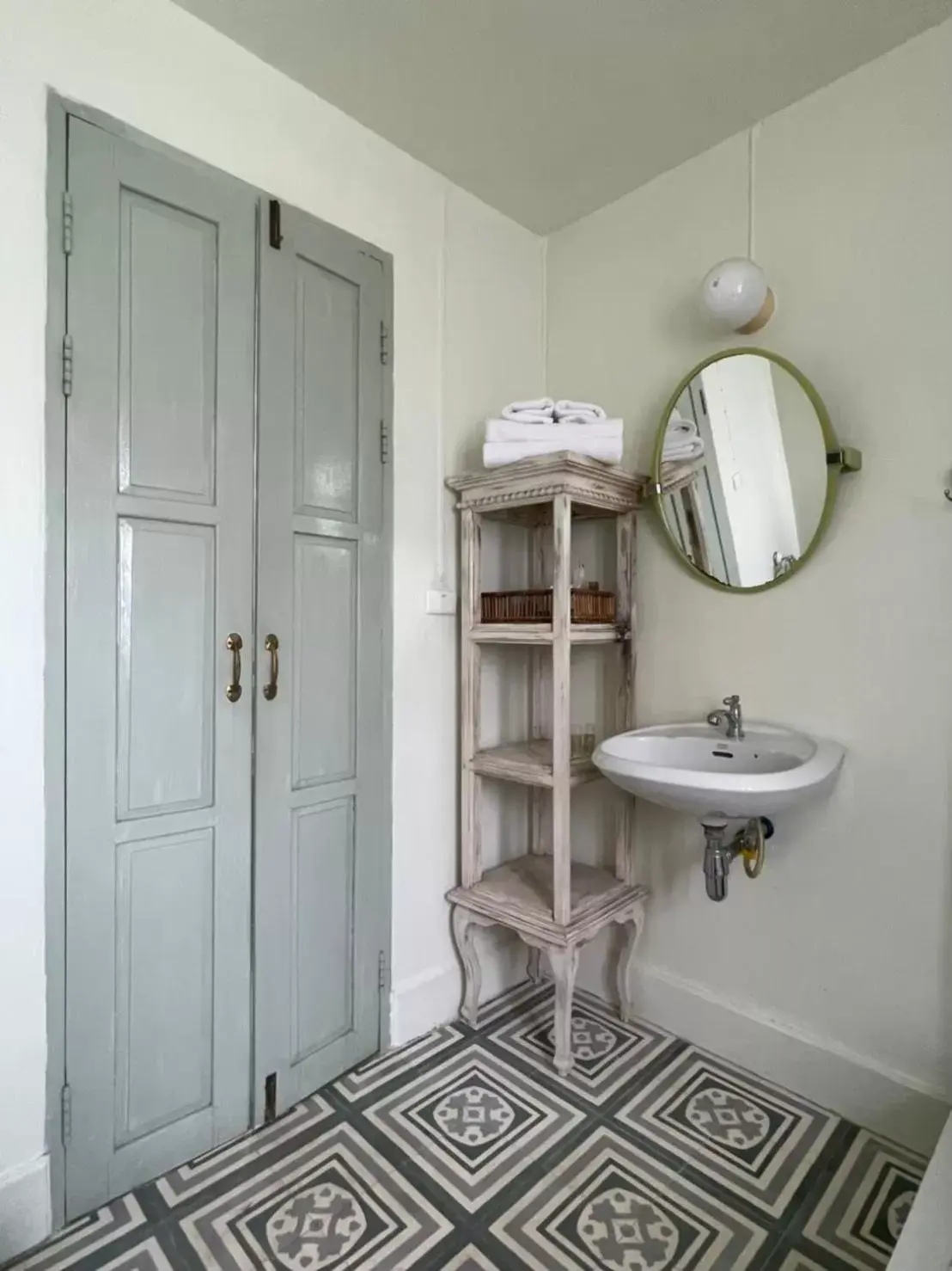 Bathroom in Villa Duangchampa