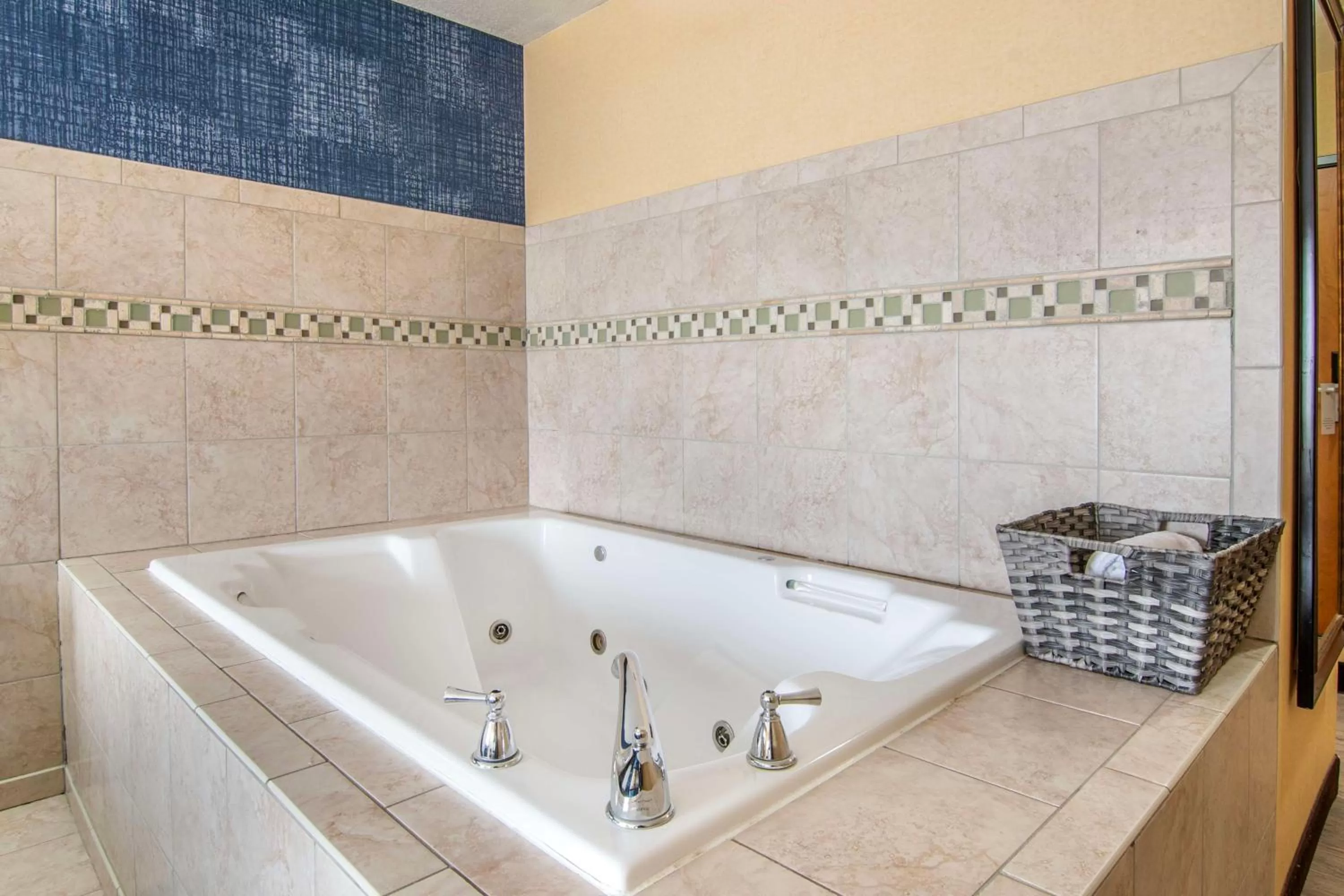 Bedroom in Best Western On the River