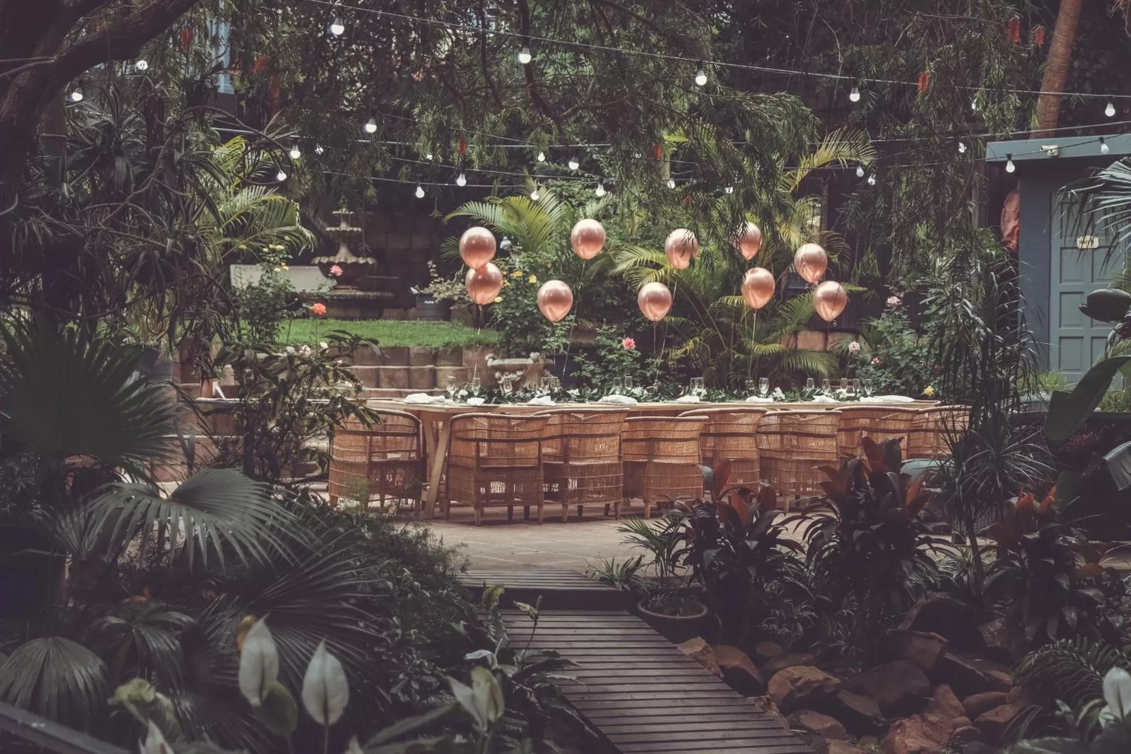 Restaurant/places to eat in Beside Still Waters Boutique Hotel