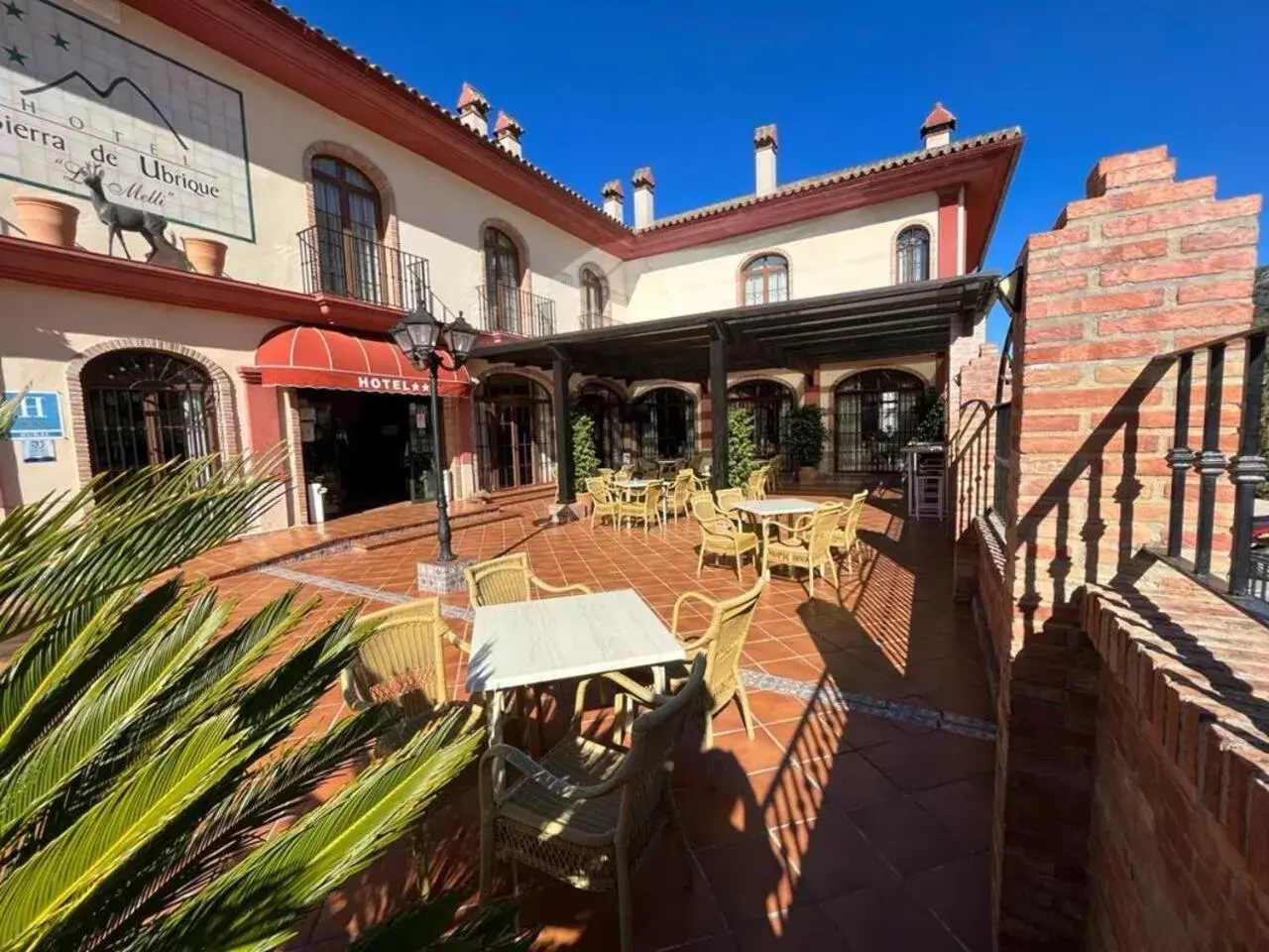 Balcony/Terrace, Restaurant/Places to Eat in Hotel Sierra de Ubrique