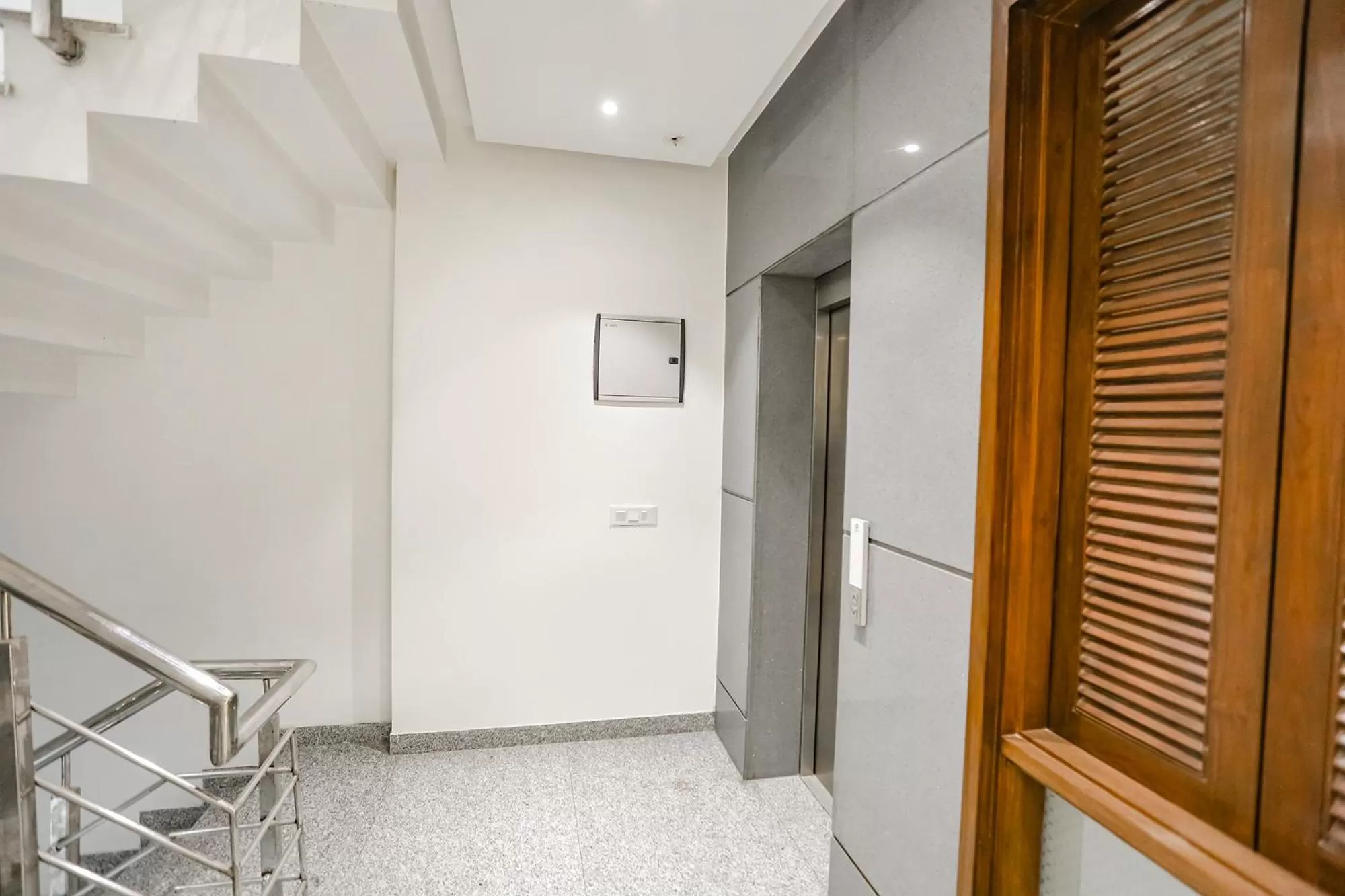 elevator in FabExpress Aerosky Deluxe - Nr Yashobhoomi Convention Centre