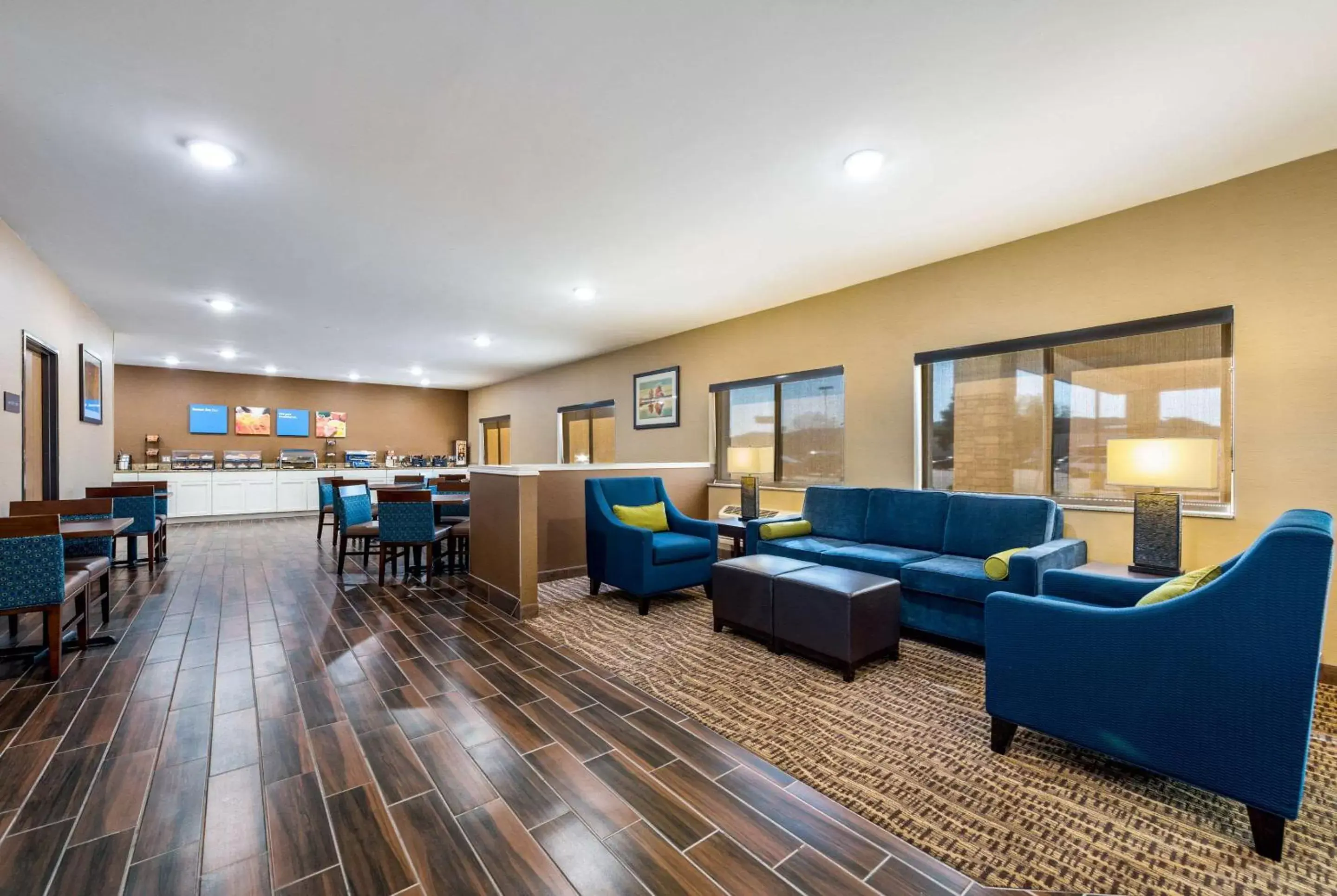 Lobby or reception in Comfort Inn Onalaska - La Crosse Area
