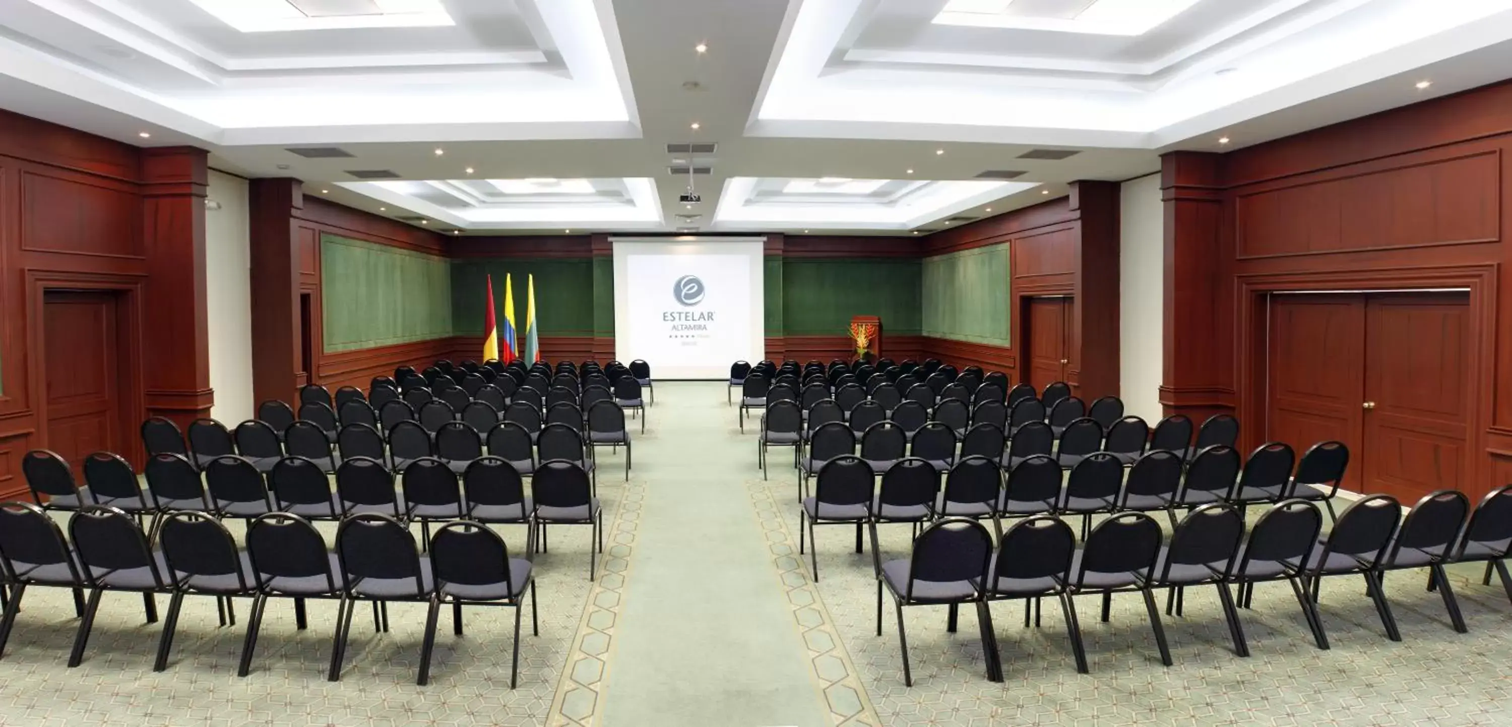 Meeting/conference room in Hotel Estelar Altamira
