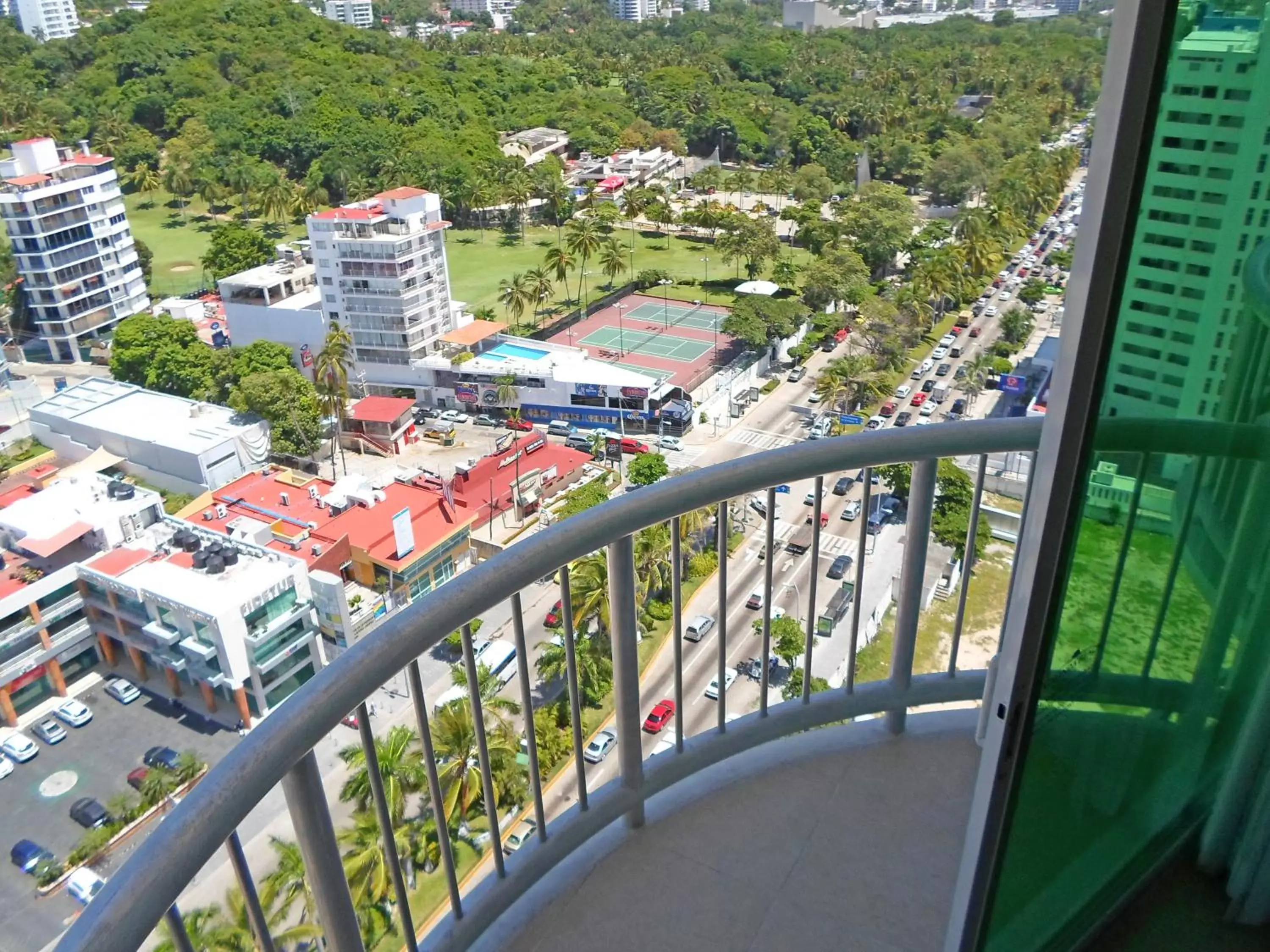 Balcony/Terrace, Bird's-eye View in Calinda Beach Acapulco
