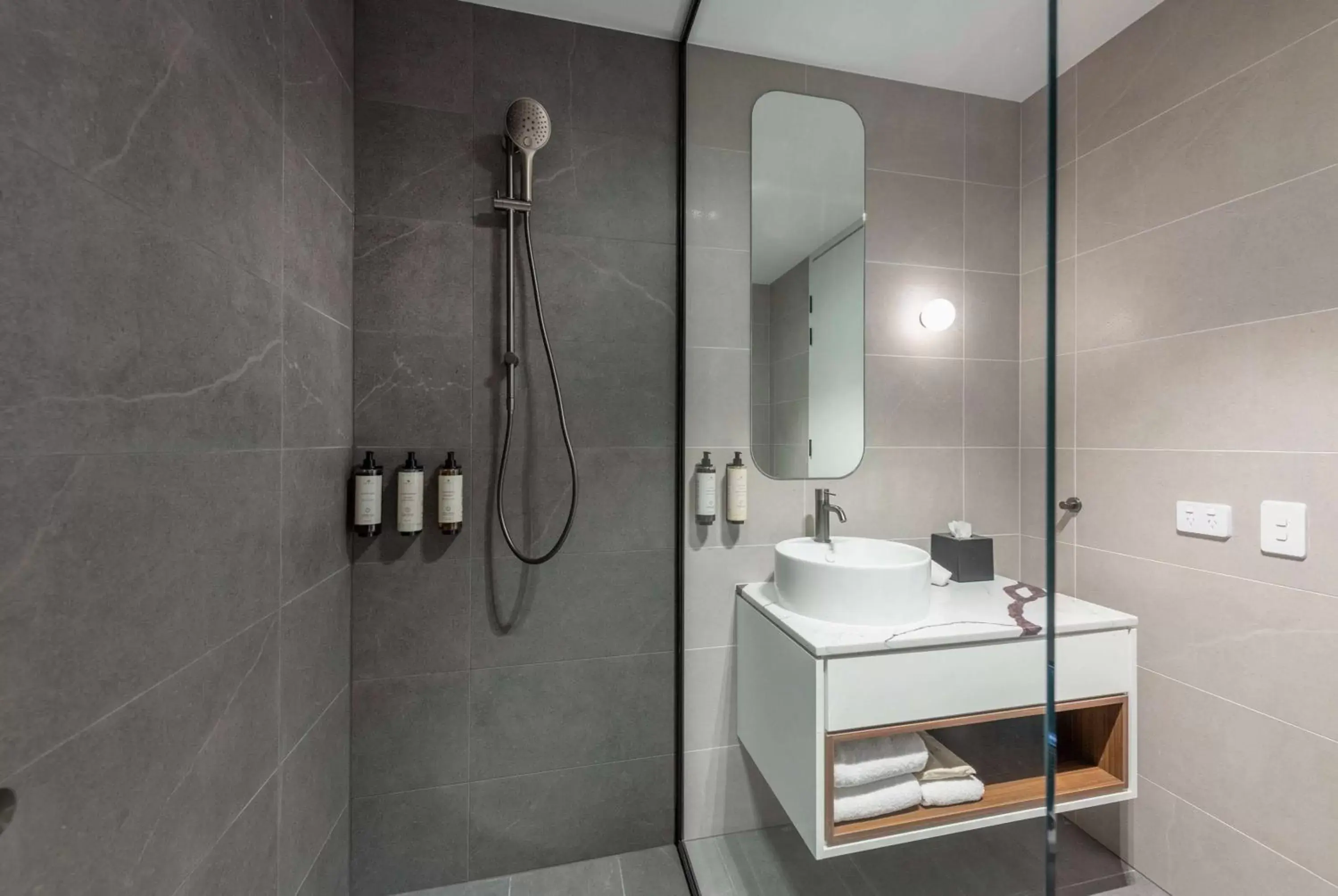 TV and multimedia, Bathroom in TRYP by Wyndham Pulteney Street Adelaide