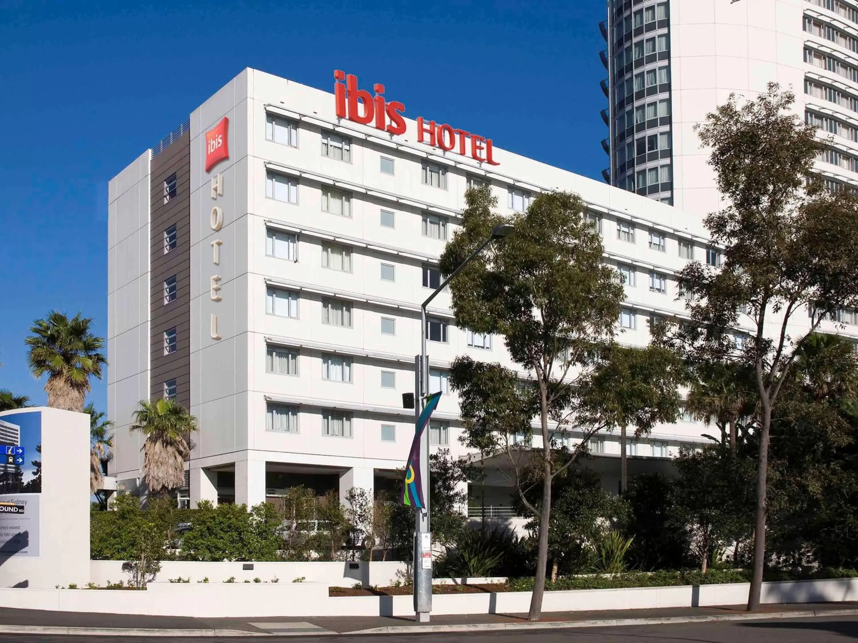 Property Building in ibis Sydney Olympic Park