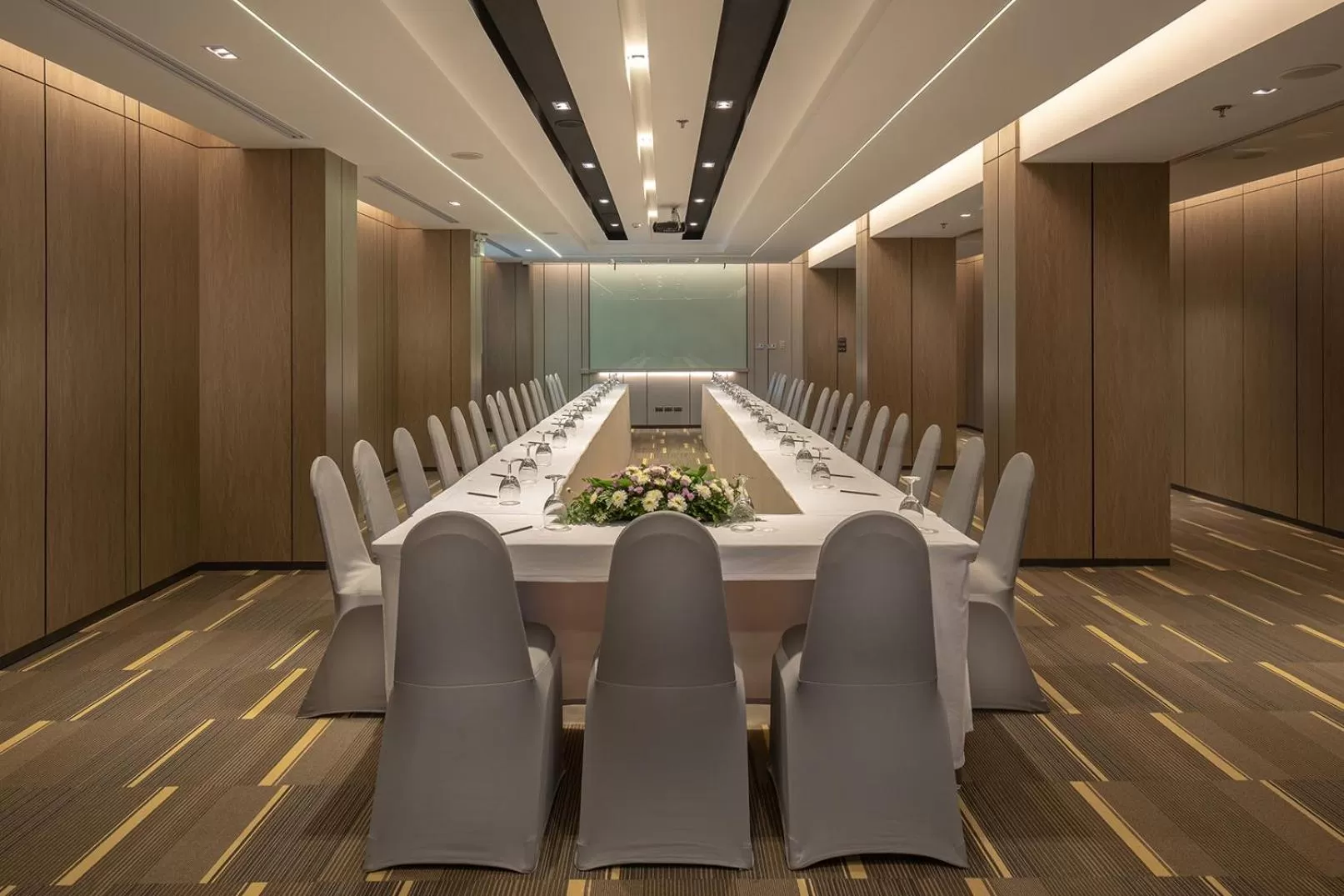 Business facilities in The Heritage Chiang Rai Hotel and Convention