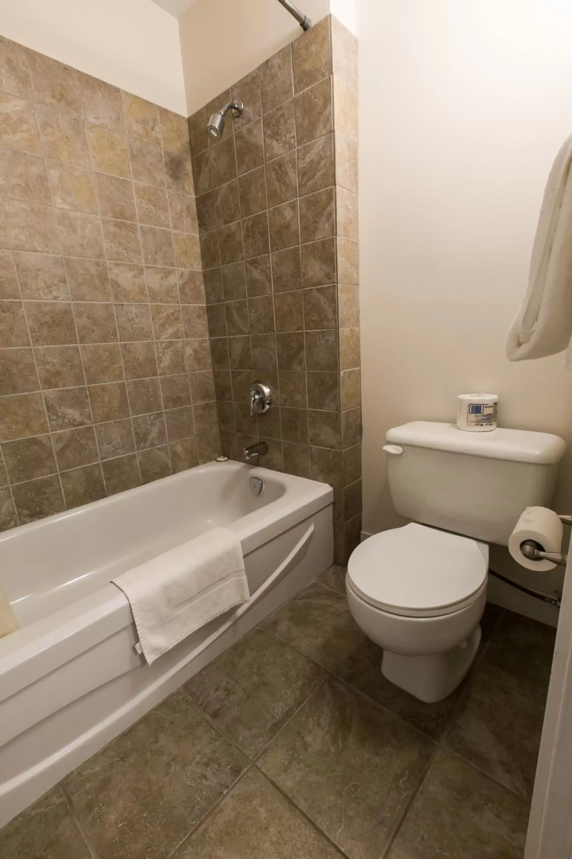 Bathroom in Grandview Motel
