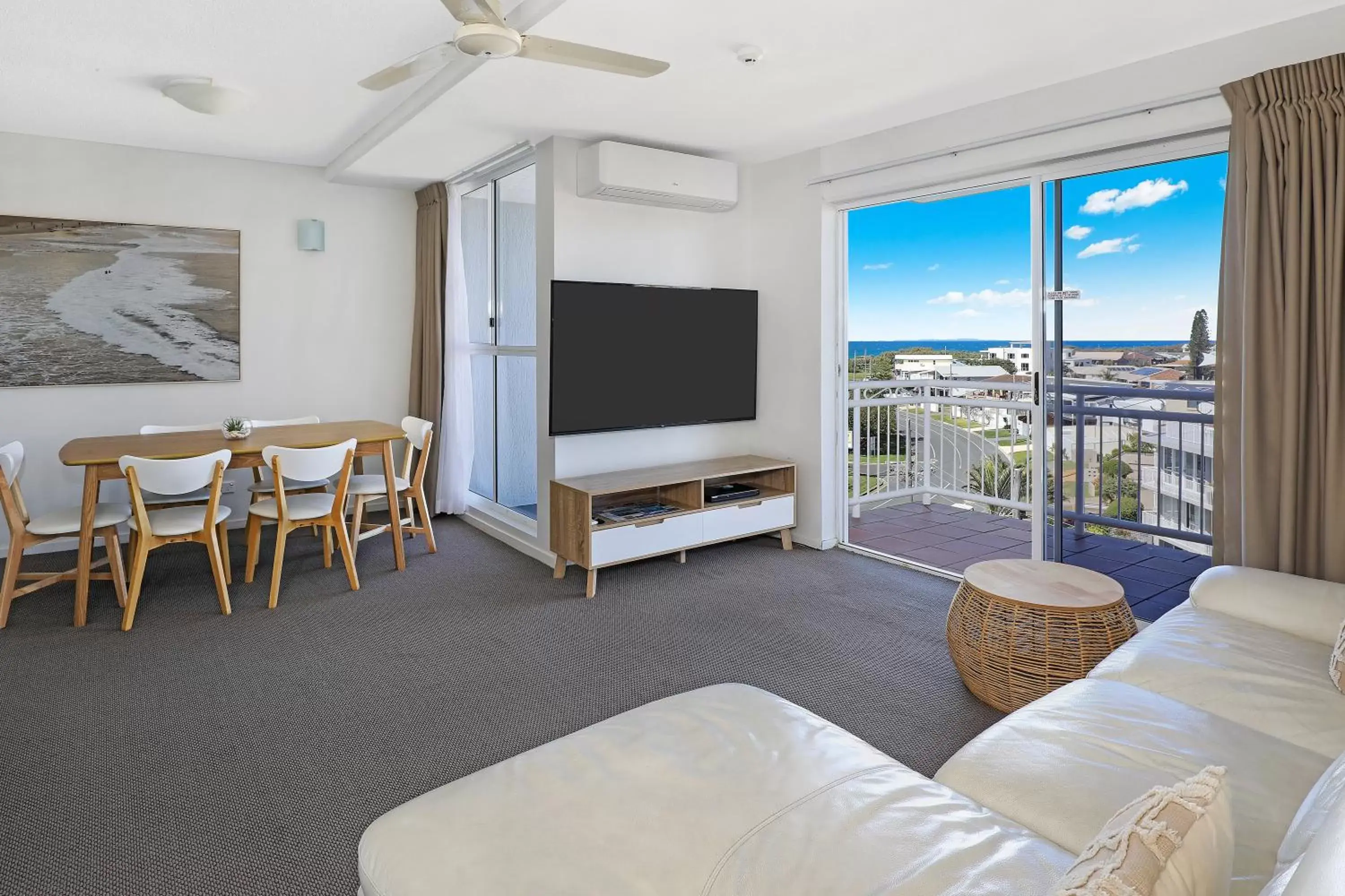 Living room, Seating Area in Beachside Resort Kawana Waters