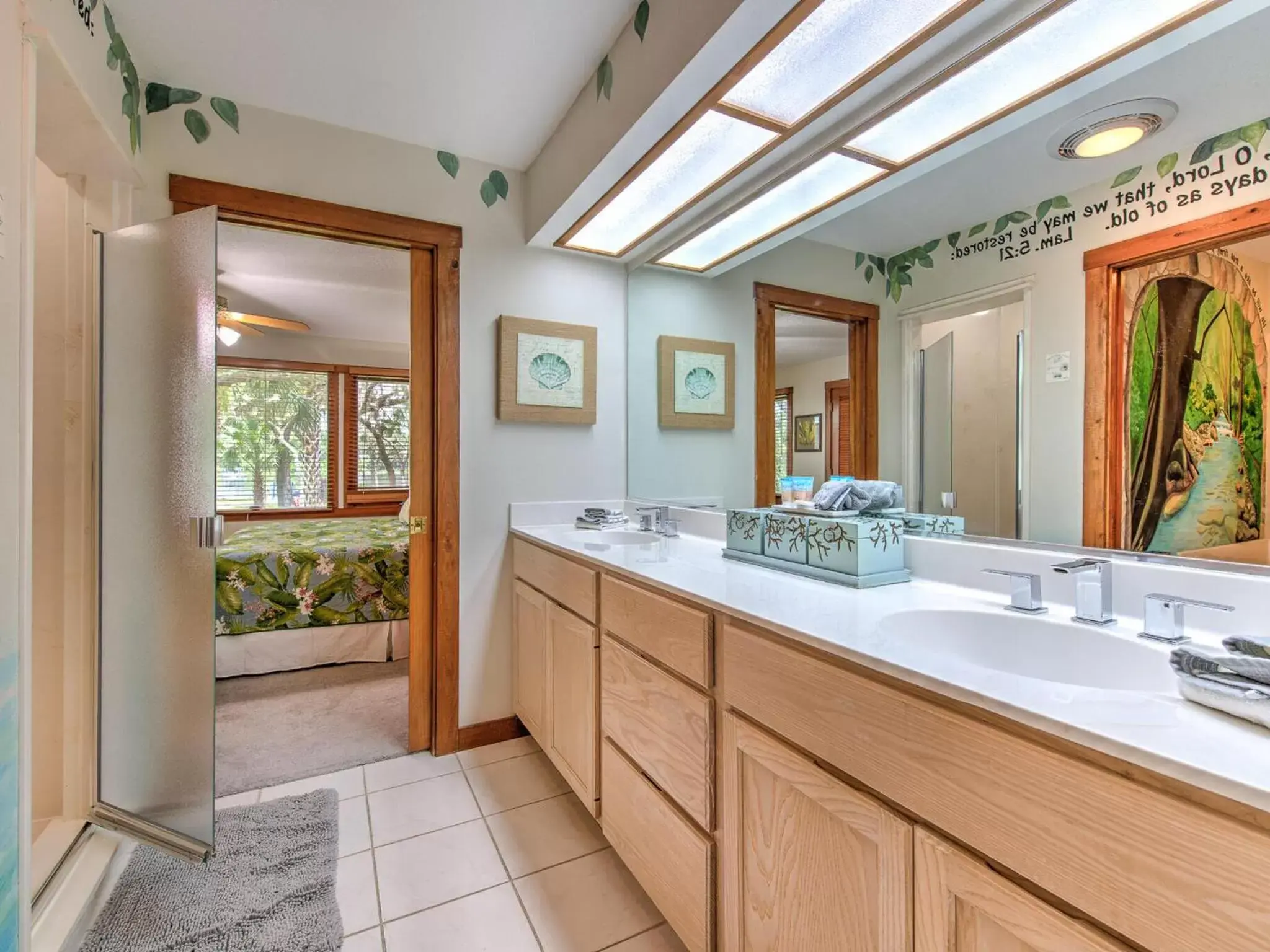 Bathroom in Riverbend Retreat - Fla.