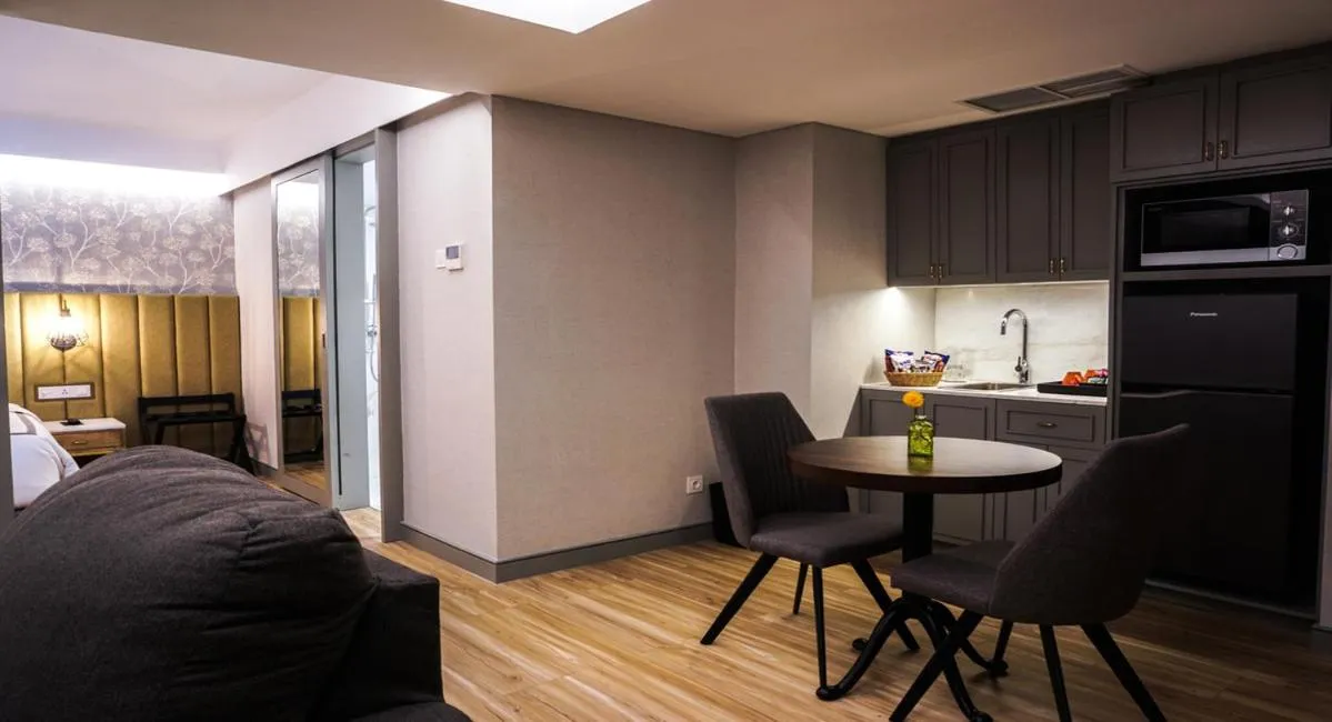 Bed in Barito Mansion