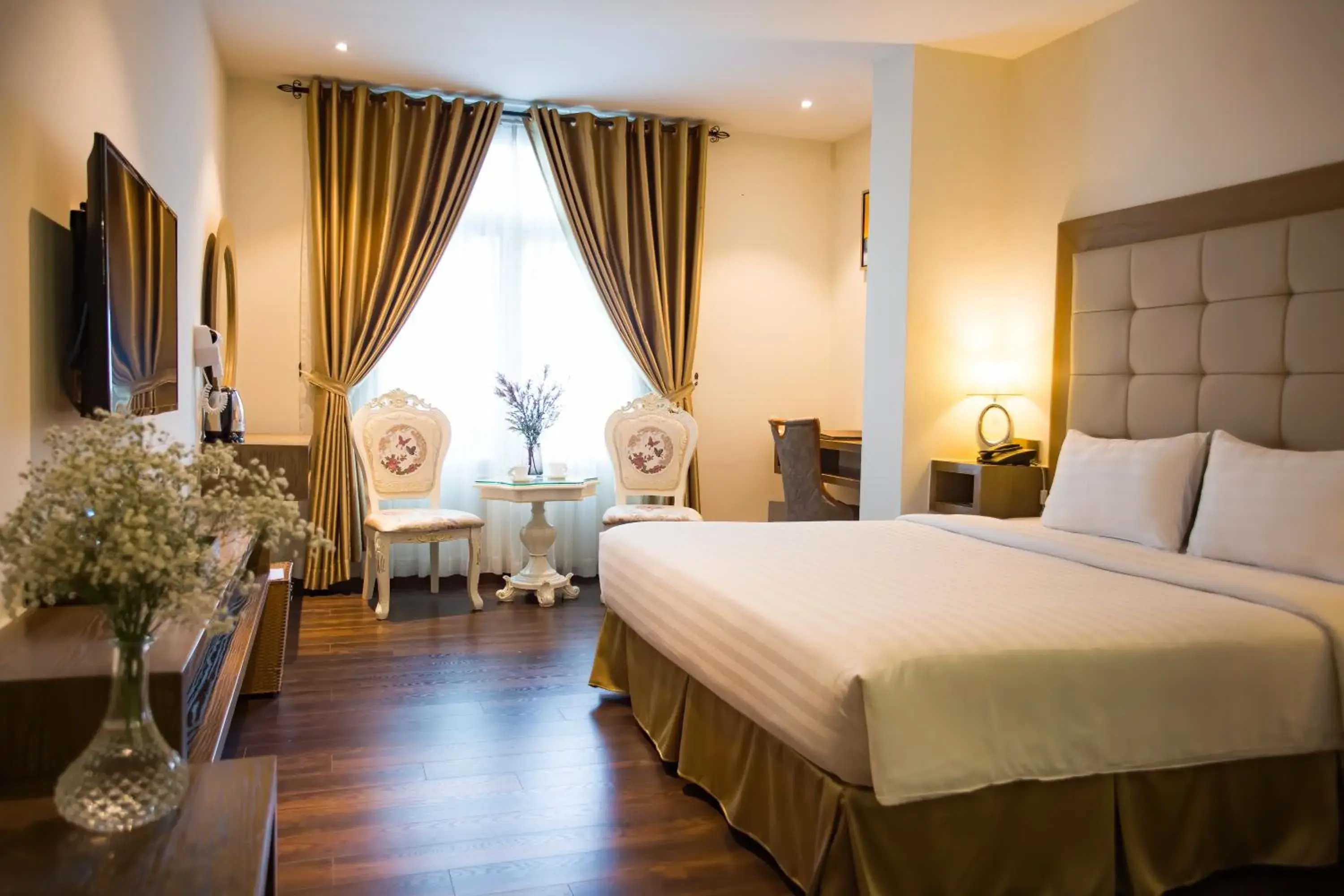 Bed in Blue Diamond Luxury Hotel