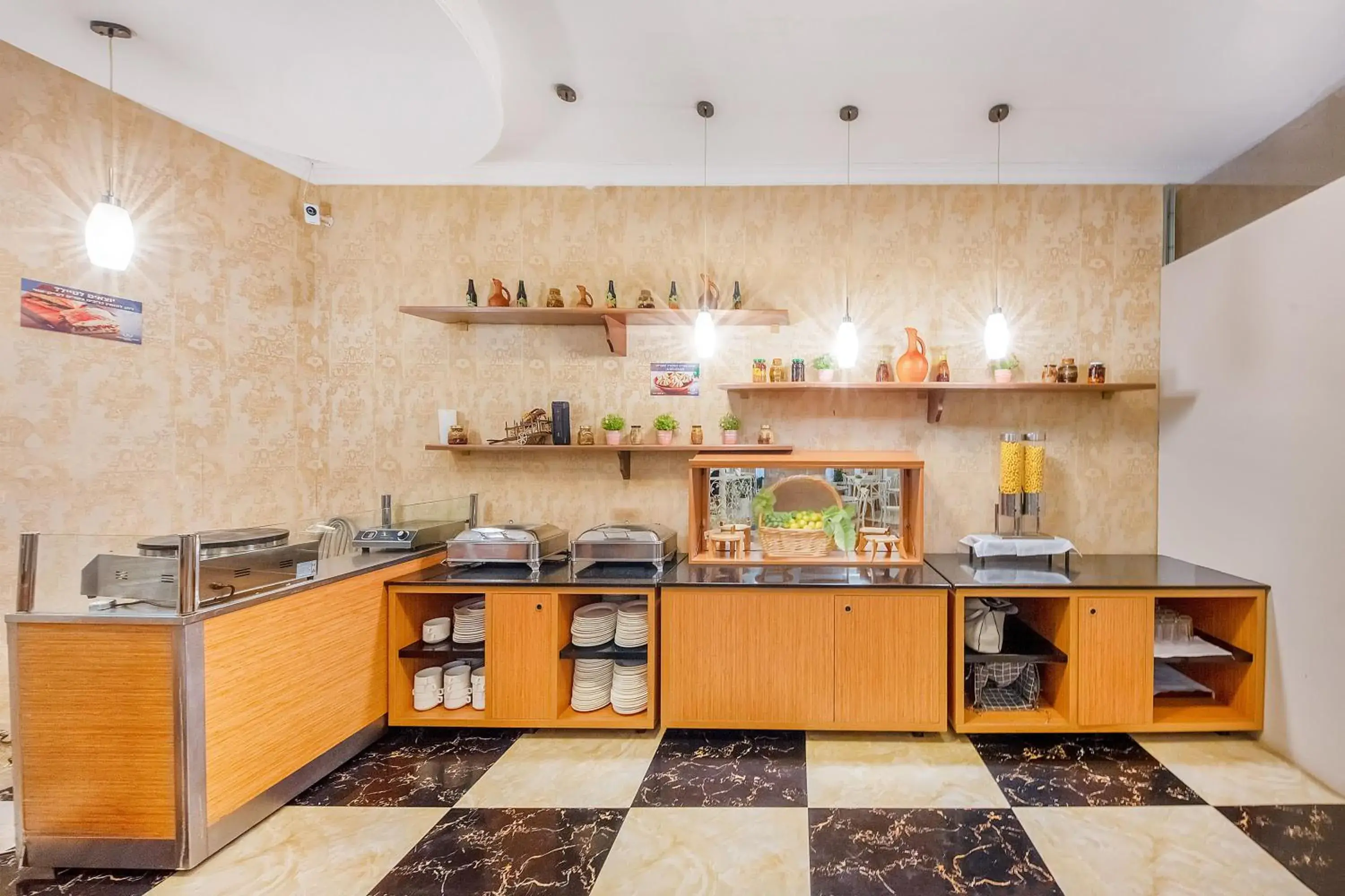 Restaurant/places to eat, Kitchen/Kitchenette in Cron Palace Tbilisi Hotel