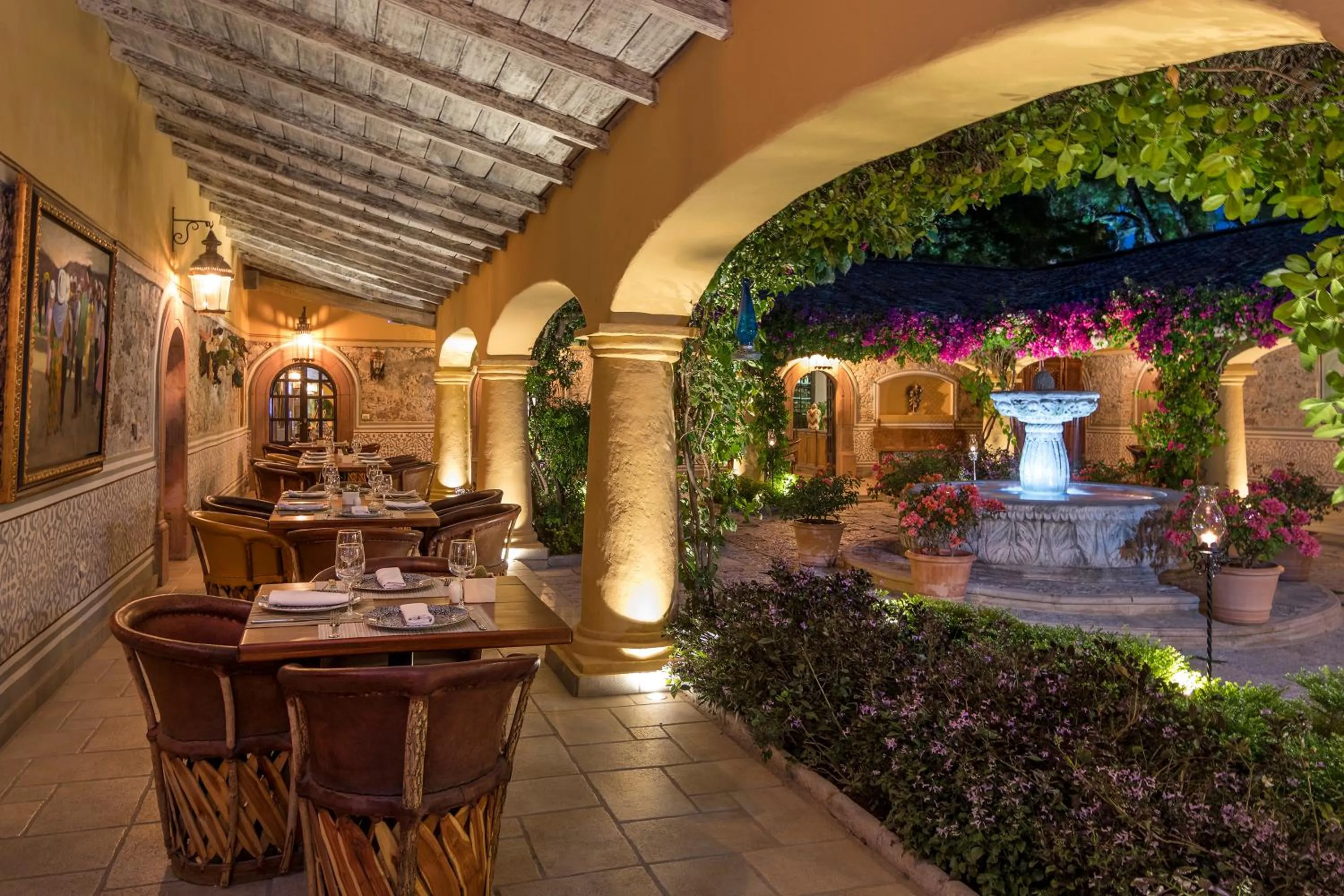 Restaurant/places to eat in Villa Santa Mónica