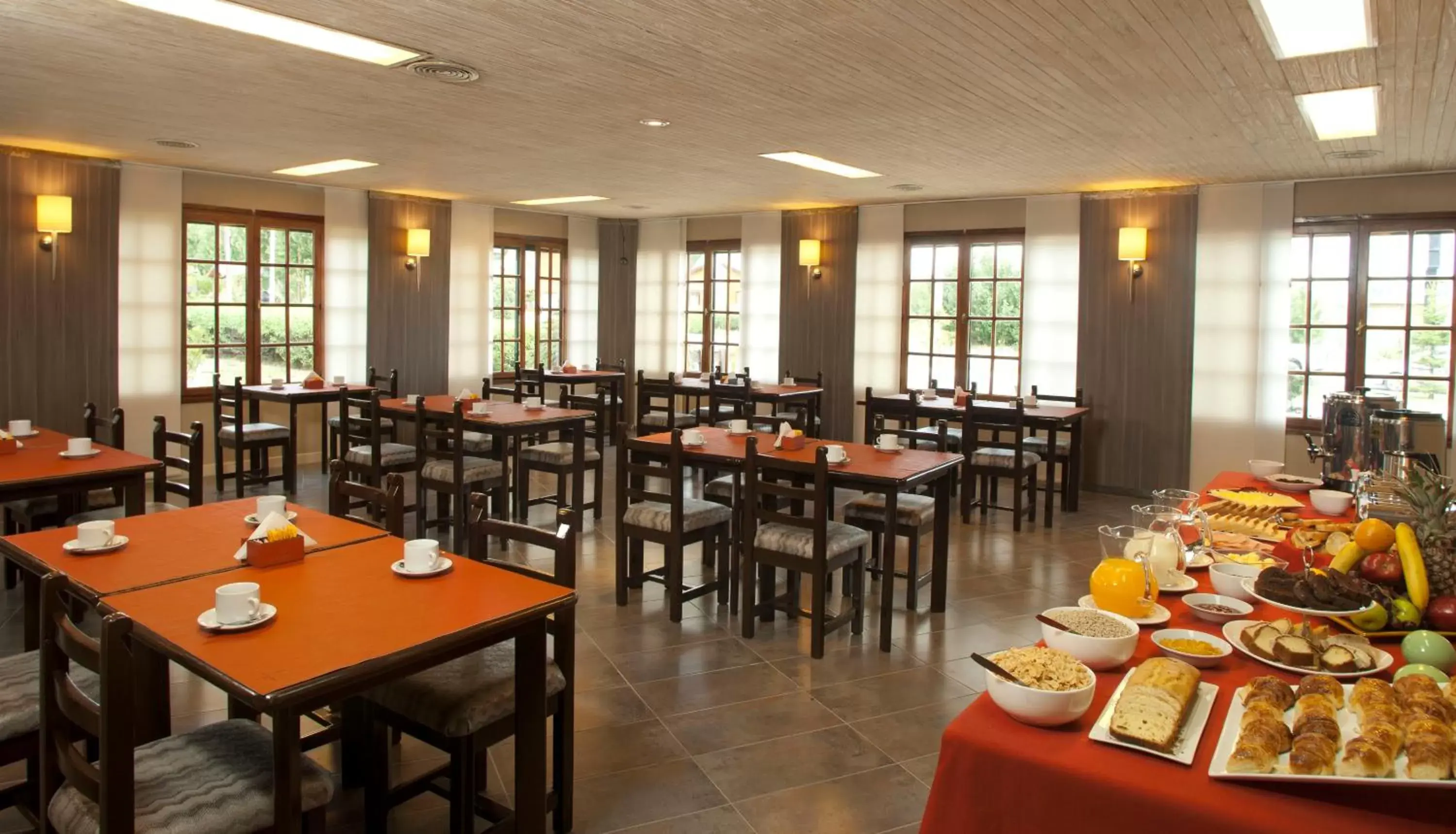 Lounge or bar, Restaurant/Places to Eat in Hotel Bahia Redonda