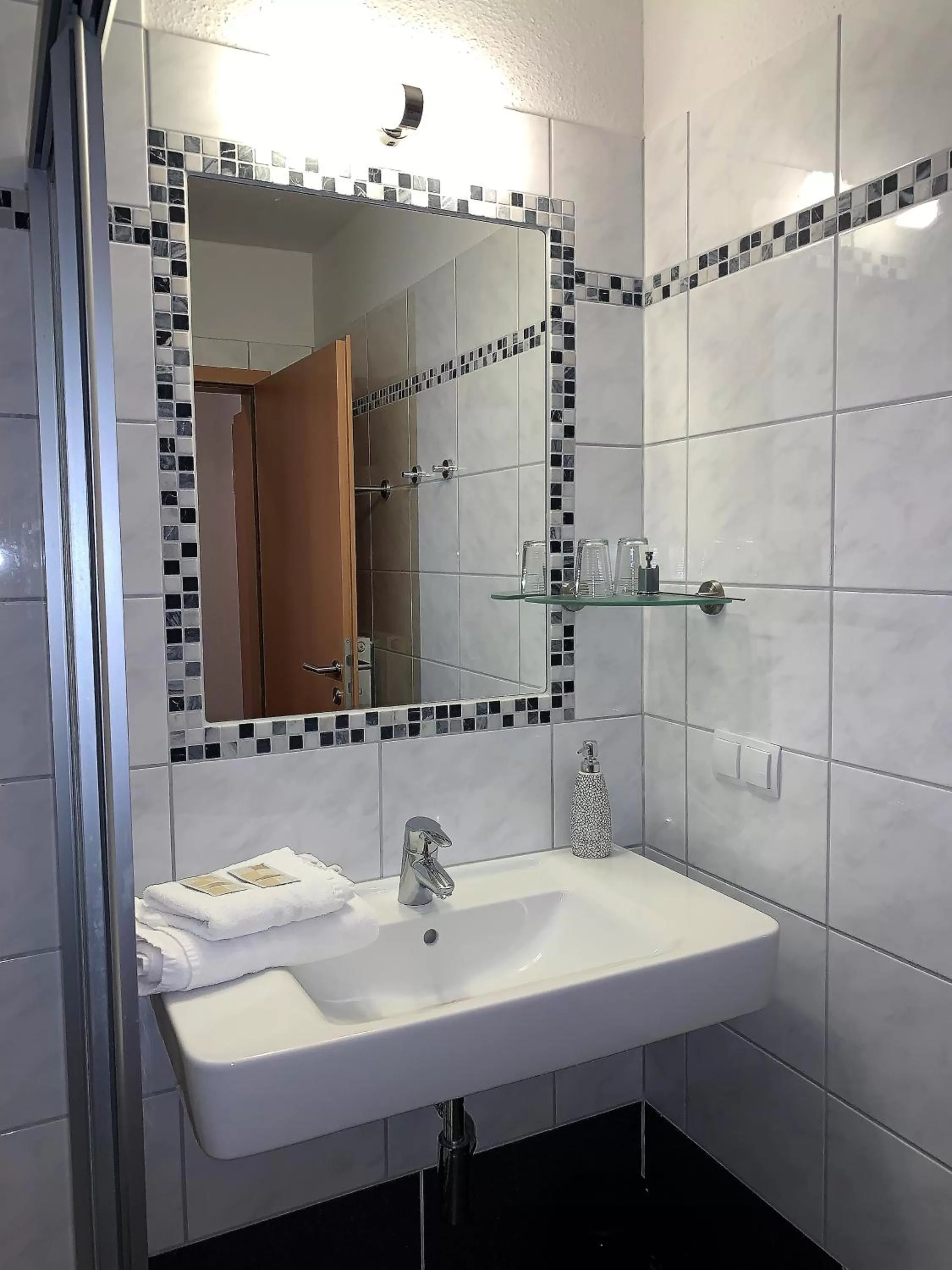 Bathroom in Hotel Restaurant Steinhägerquelle