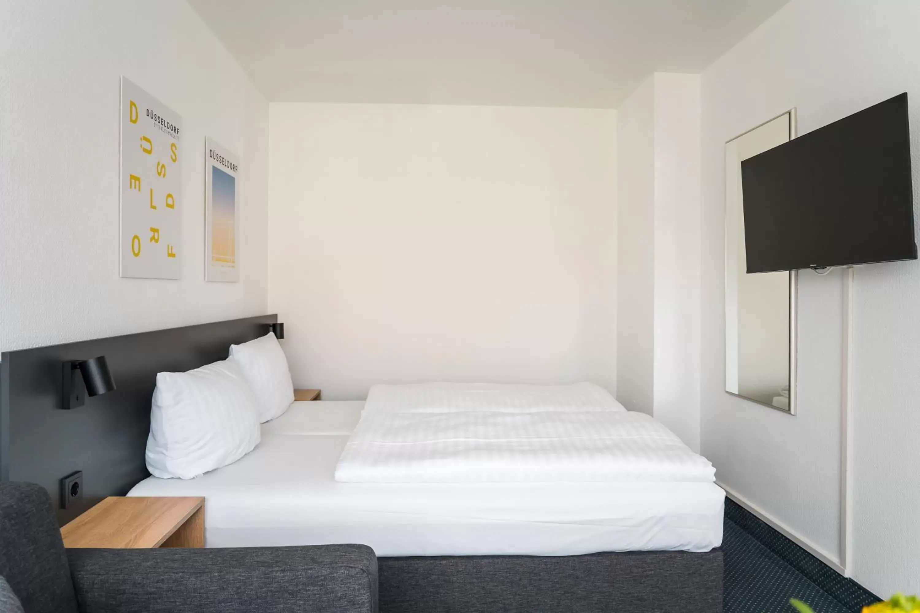 Bedroom, Bed in Apartments an der Kö Bedroom, Bed in Apartments an der Kö