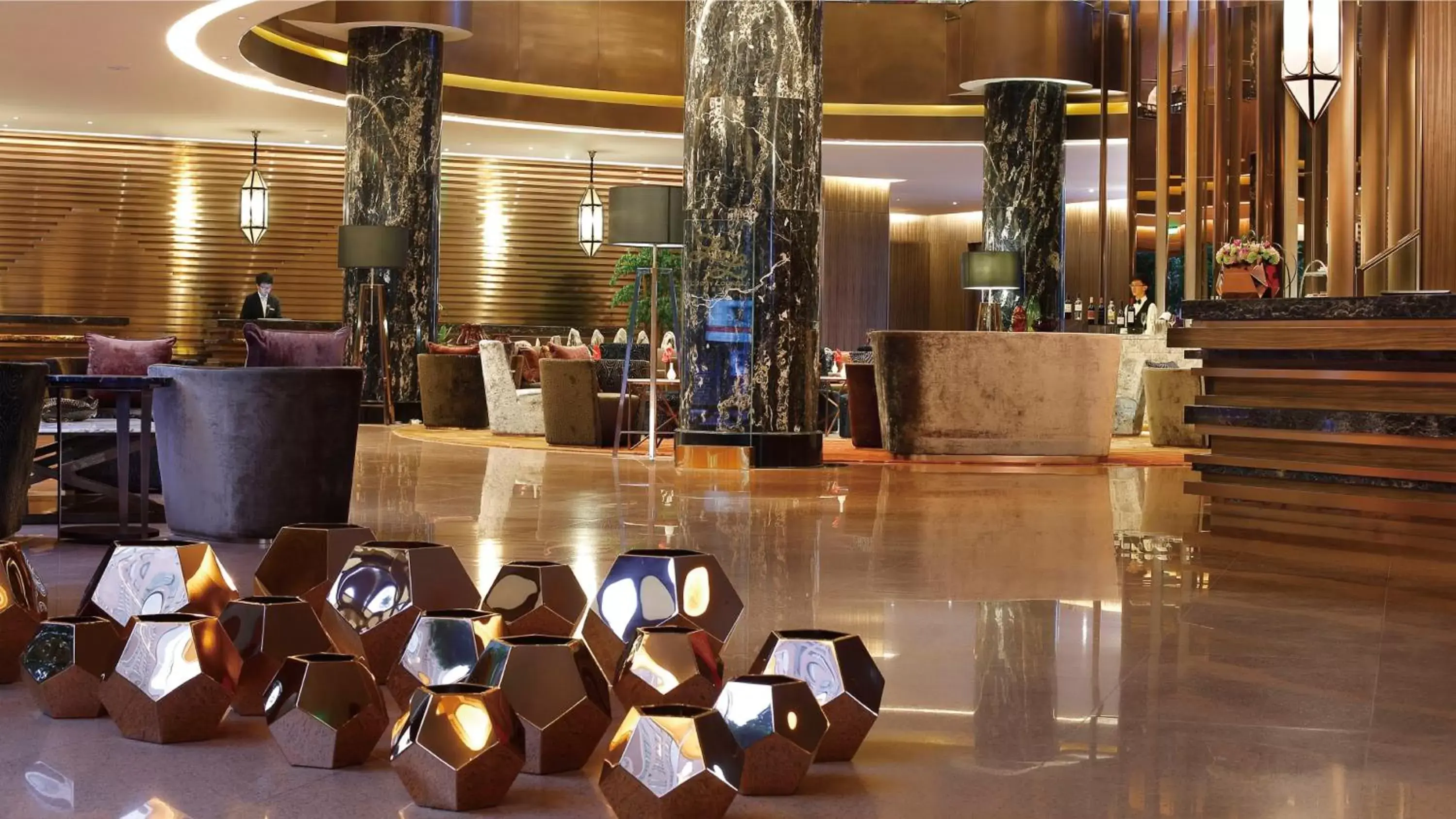 Property building, Lounge/Bar in Crowne Plaza Kunming City Centre, an IHG Hotel