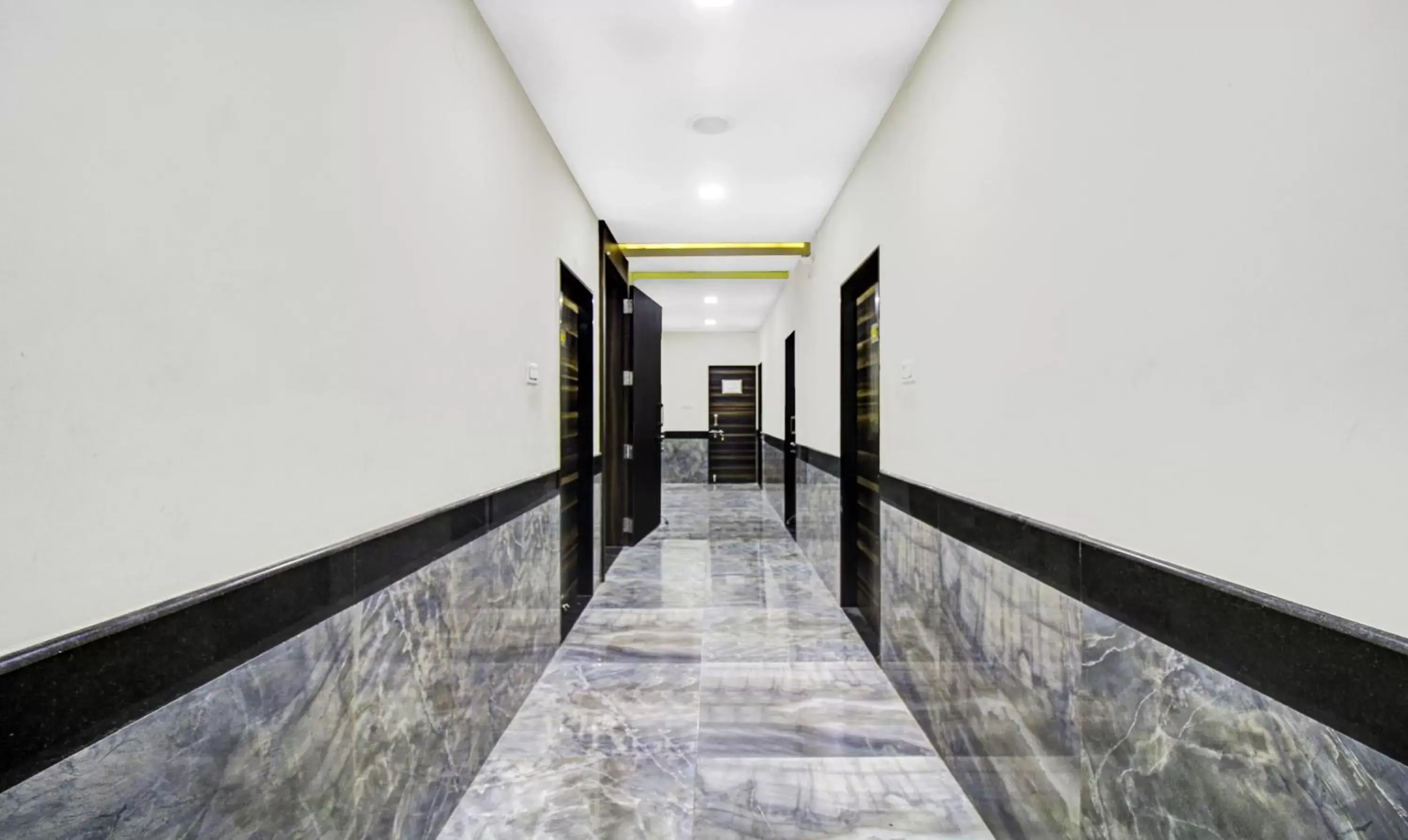 Lobby or reception in Treebo Baby Pearl Lobby or reception in Treebo Baby Pearl