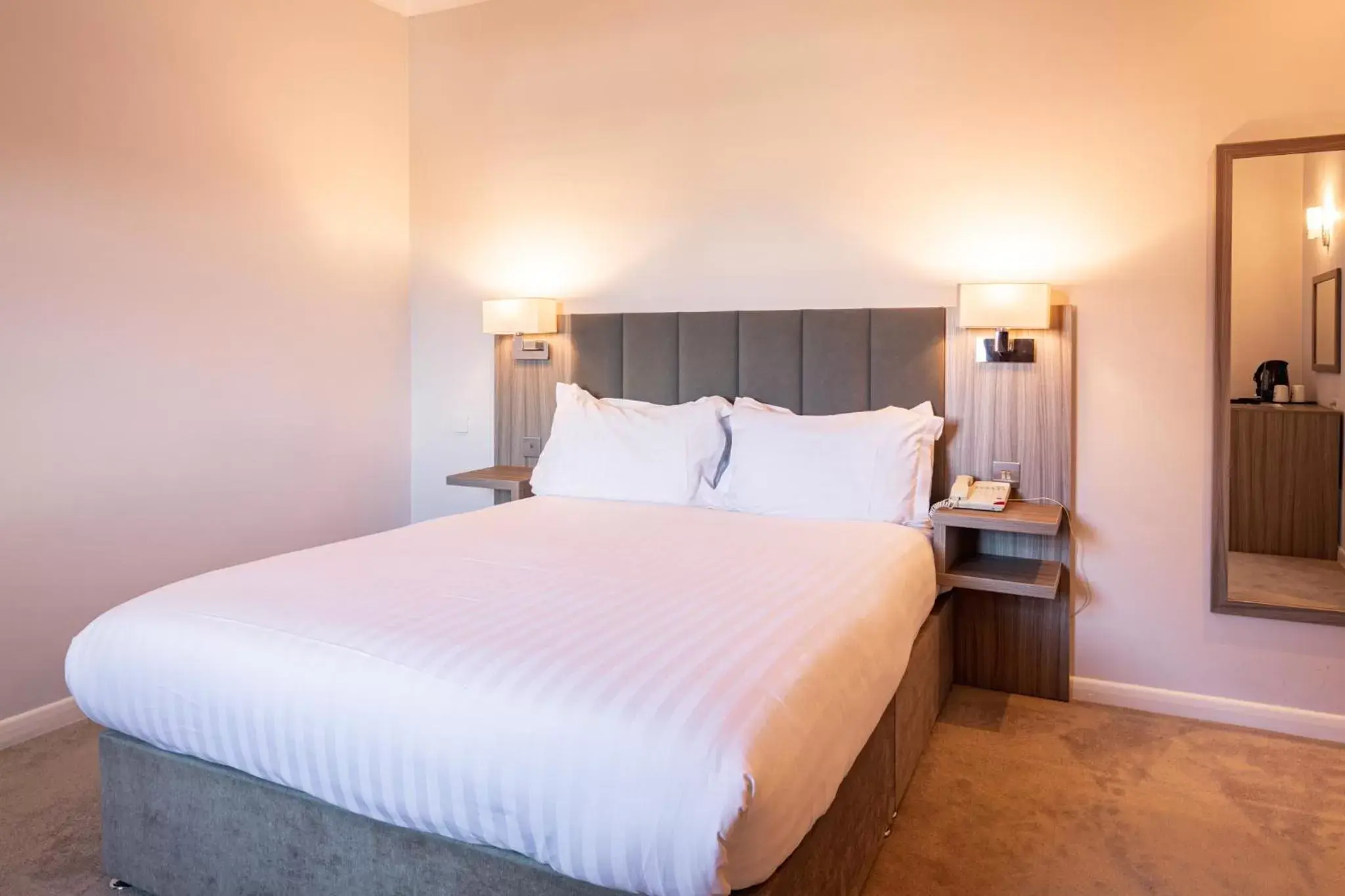 Bed in Parkmore Hotel & Leisure Club, Sure Hotel Collection by BW Bed in Parkmore Hotel & Leisure Club, Sure Hotel Collection by BW