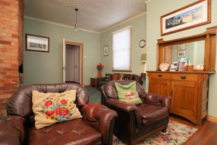 Seating Area in Westbury Gingerbread Cottages