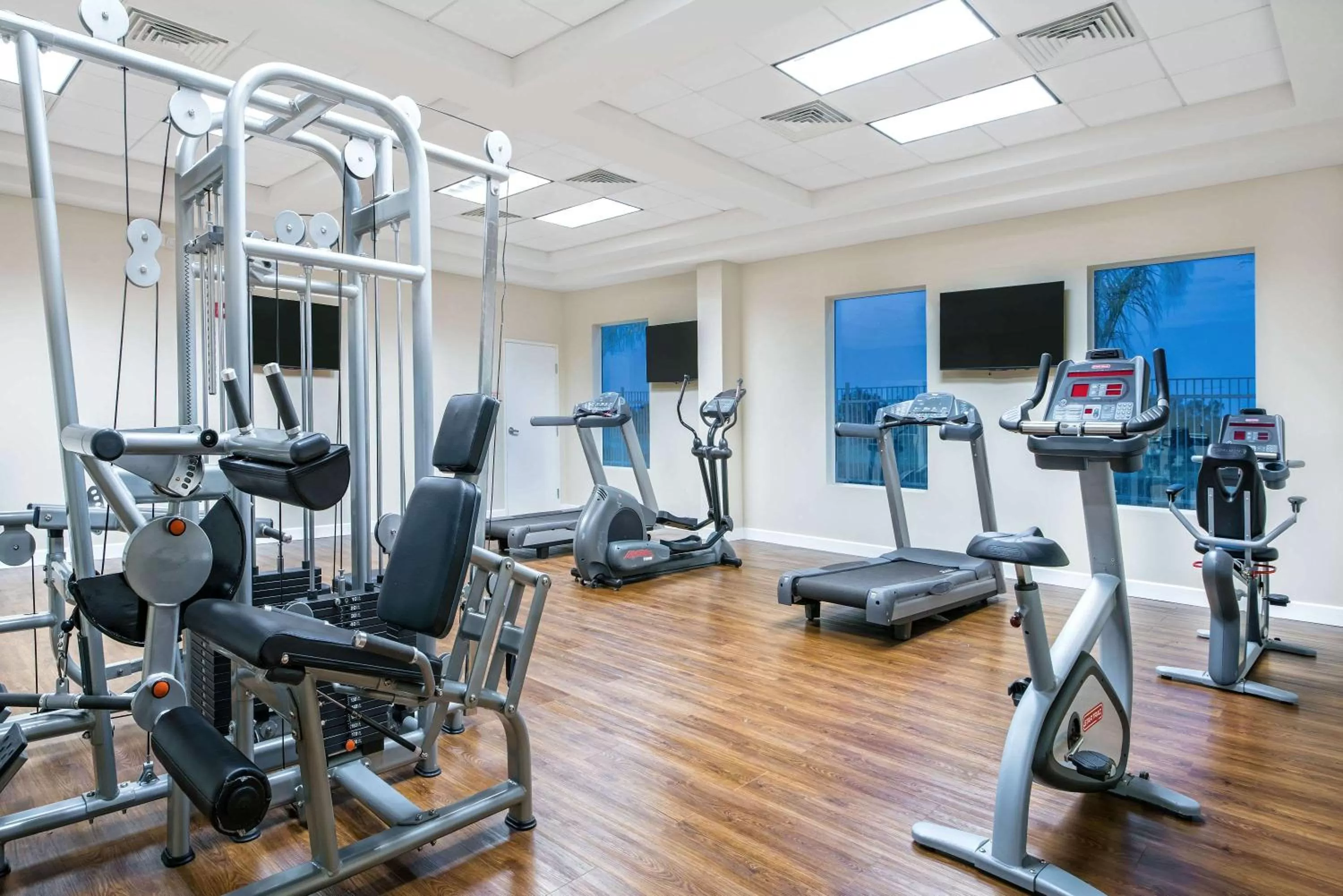 Fitness centre/facilities in Hawthorn Extended Stay by Wyndham McAllen