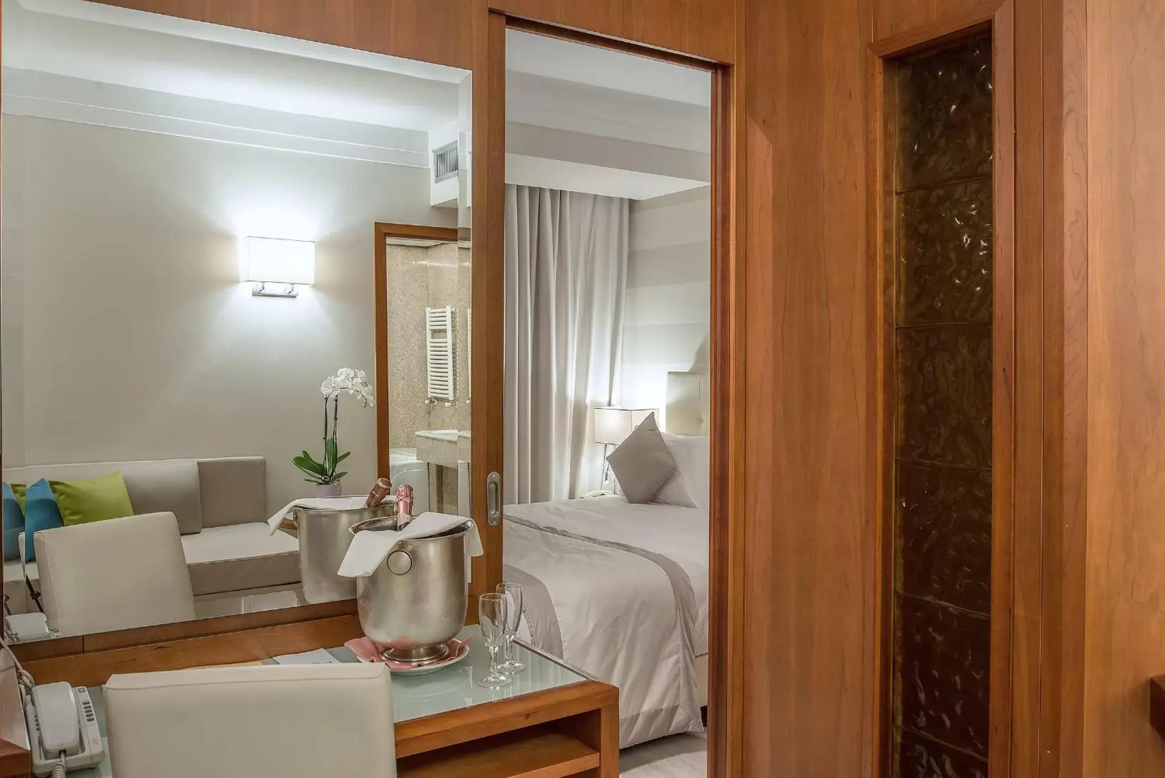 View (from property/room), Bed in Hotel La Giocca View (from property/room), Bed in Hotel La Giocca