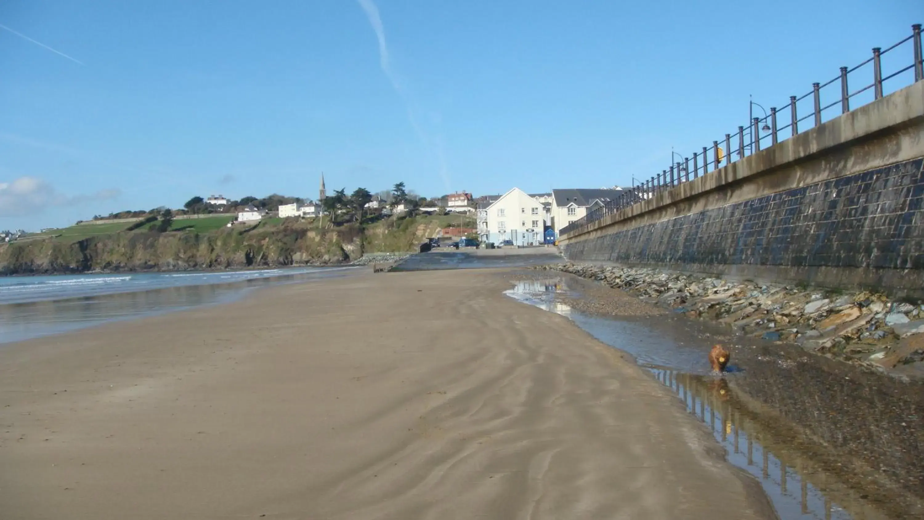 Area and facilities, Beach in O'Shea's Hotel