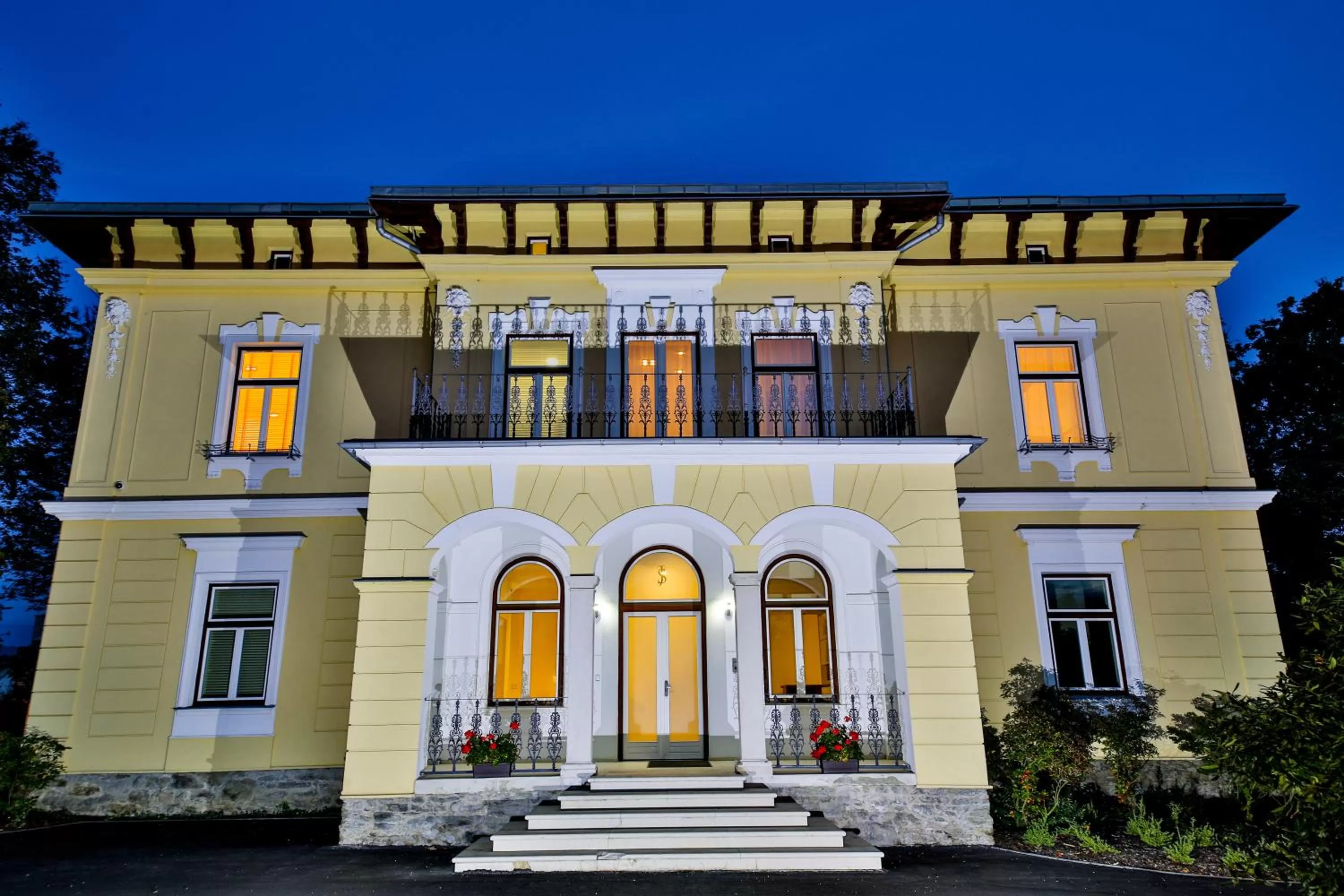 Property building in Villa Aurelie