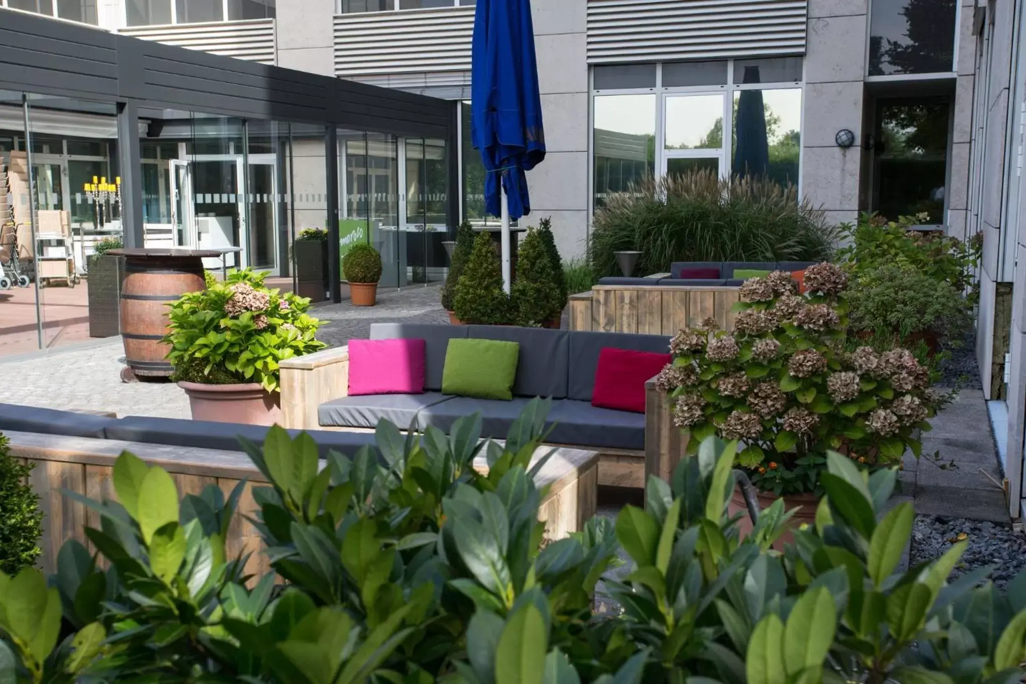 Meeting/conference room in Holiday Inn Düsseldorf-Neuss, an IHG Hotel