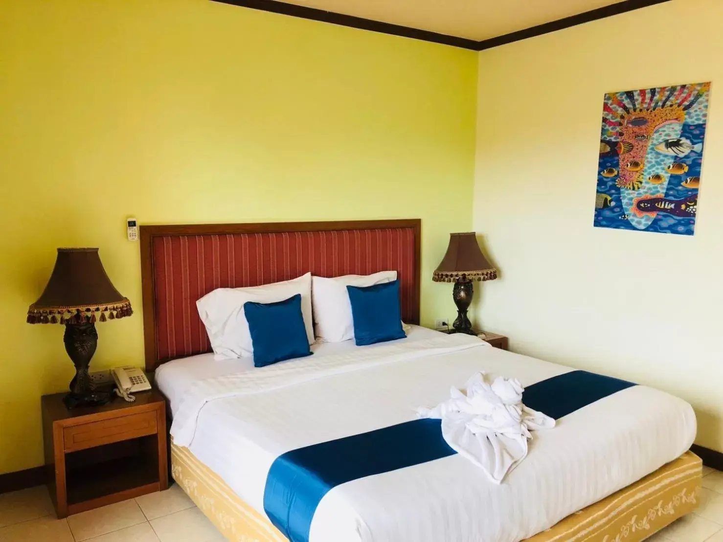 Bedroom, Bed in Thipurai Beach Hotel