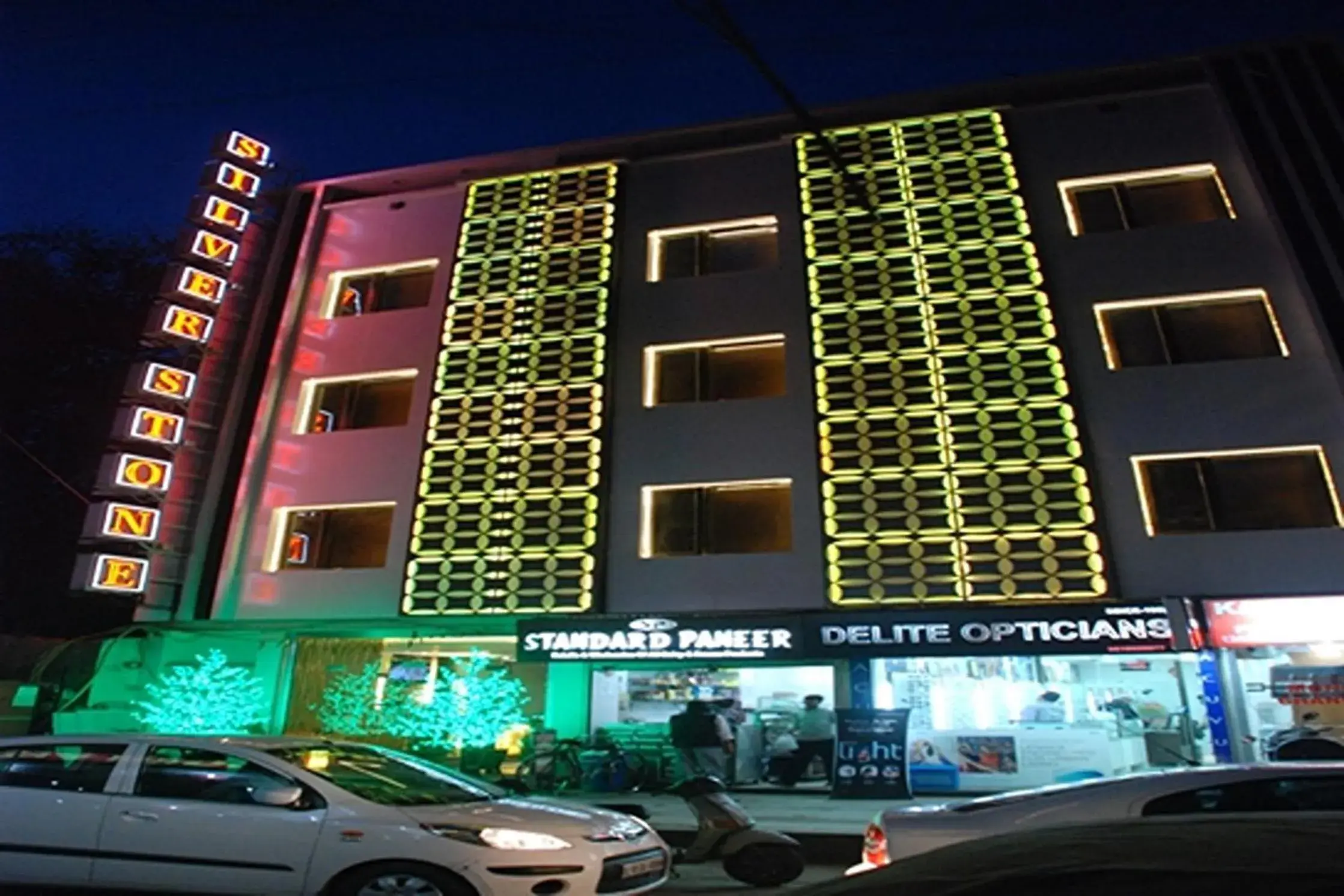 Property Building in Hotel Silver Stone