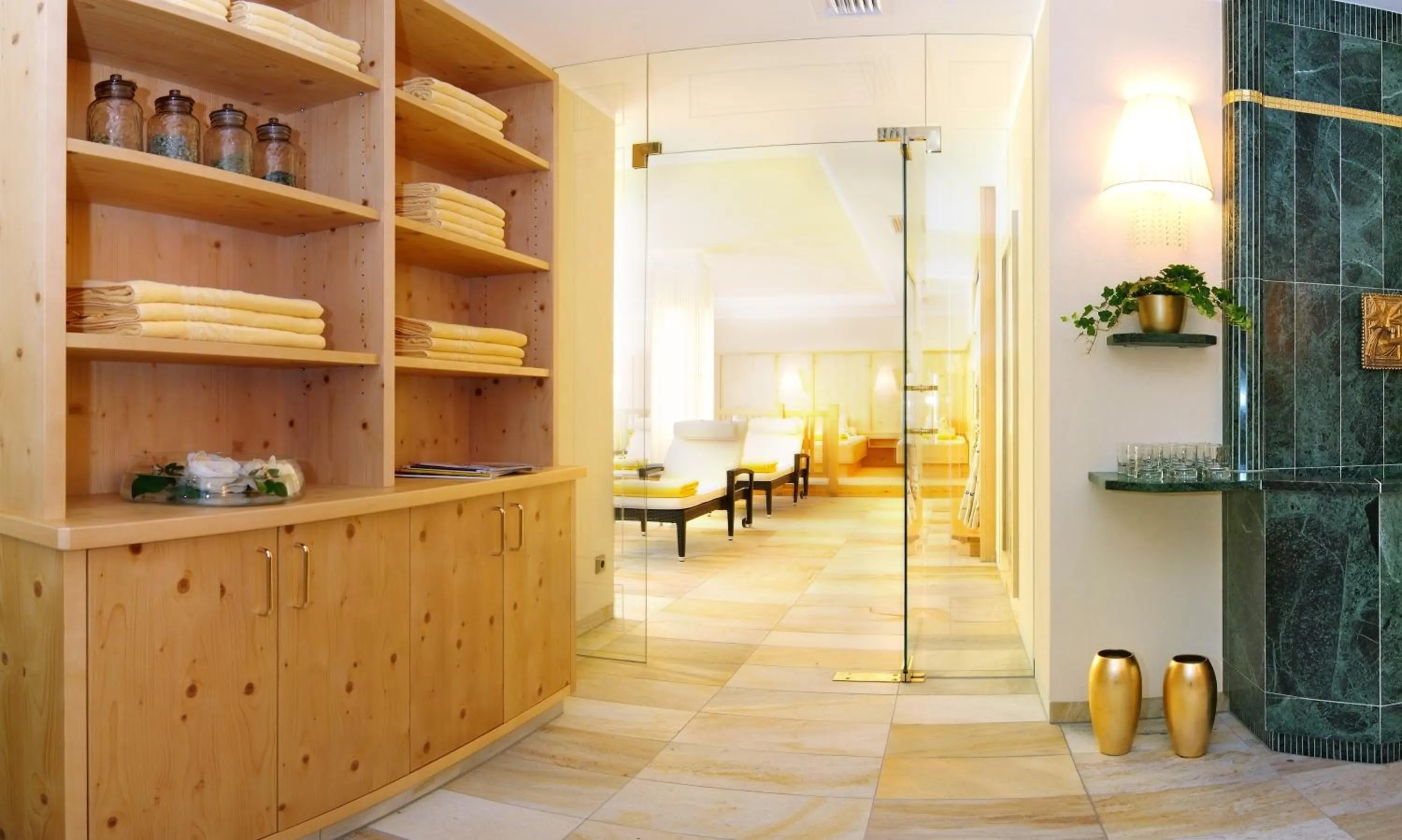 Spa and wellness centre/facilities in Hotel Zum Stern