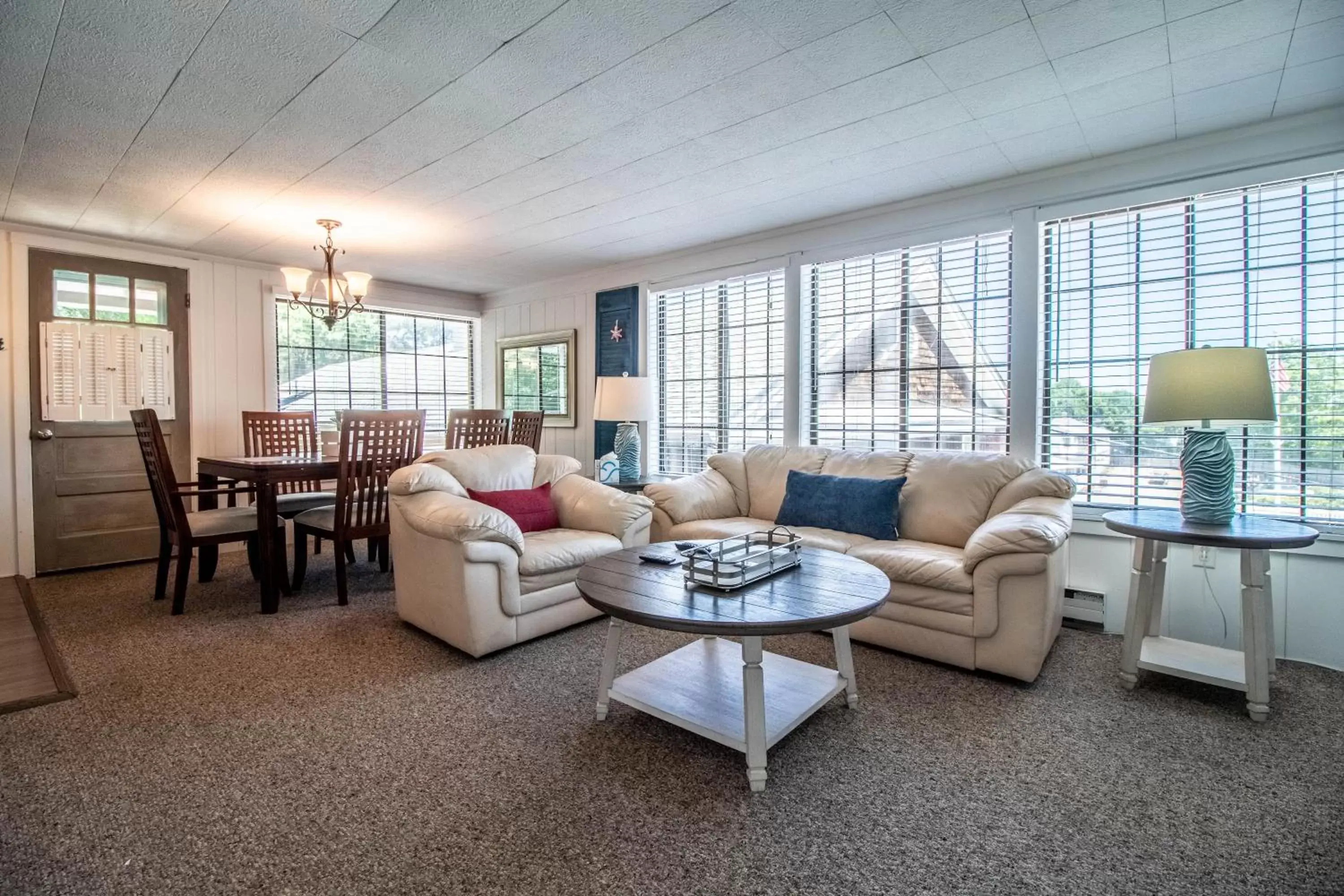 Seating Area in Sea View Motel