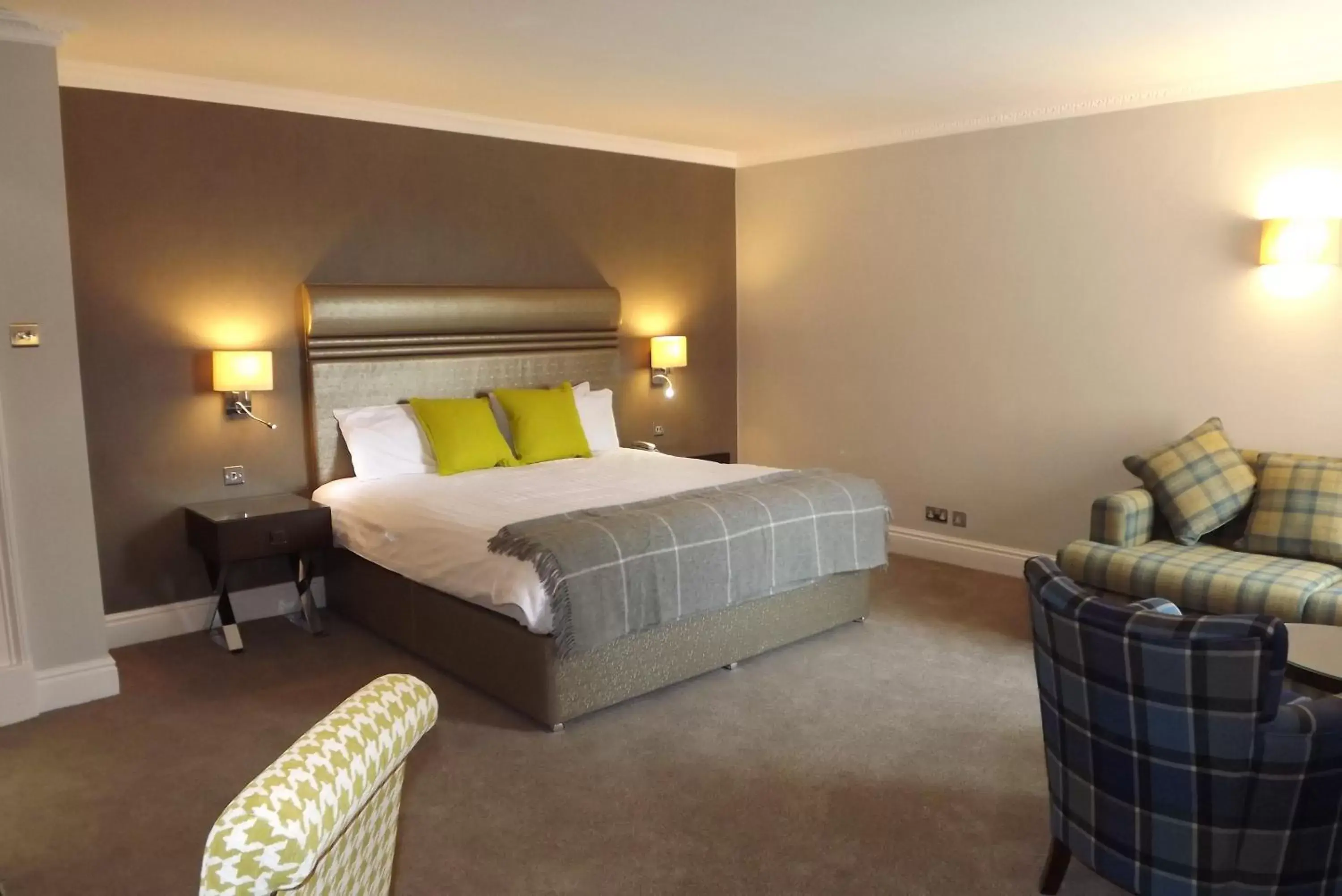 Photo of the whole room, Bed in Crabwall Manor Hotel & Spa