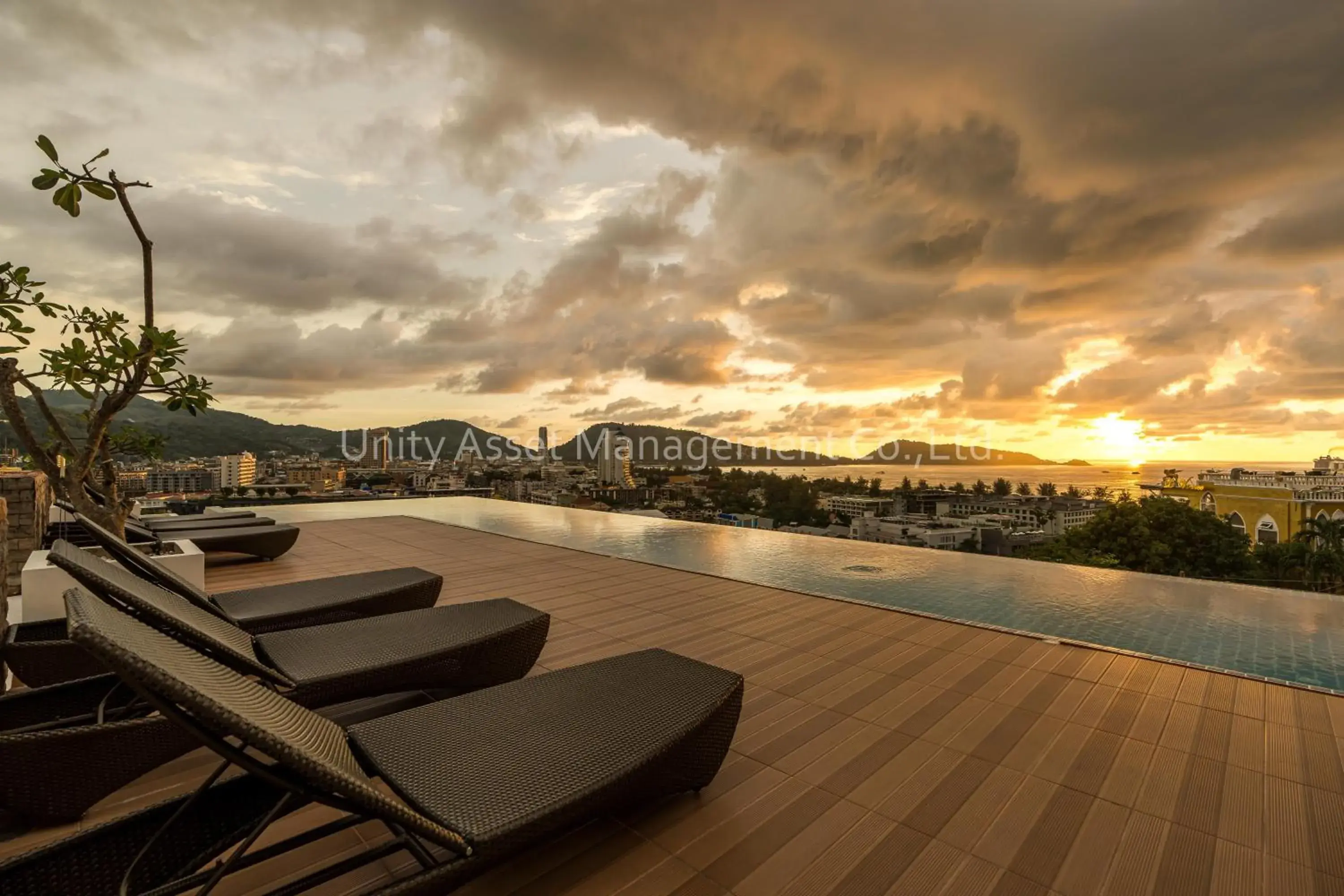 Sea view in The Unity and The Bliss Patong Residence Sea view in The Unity and The Bliss Patong Residence