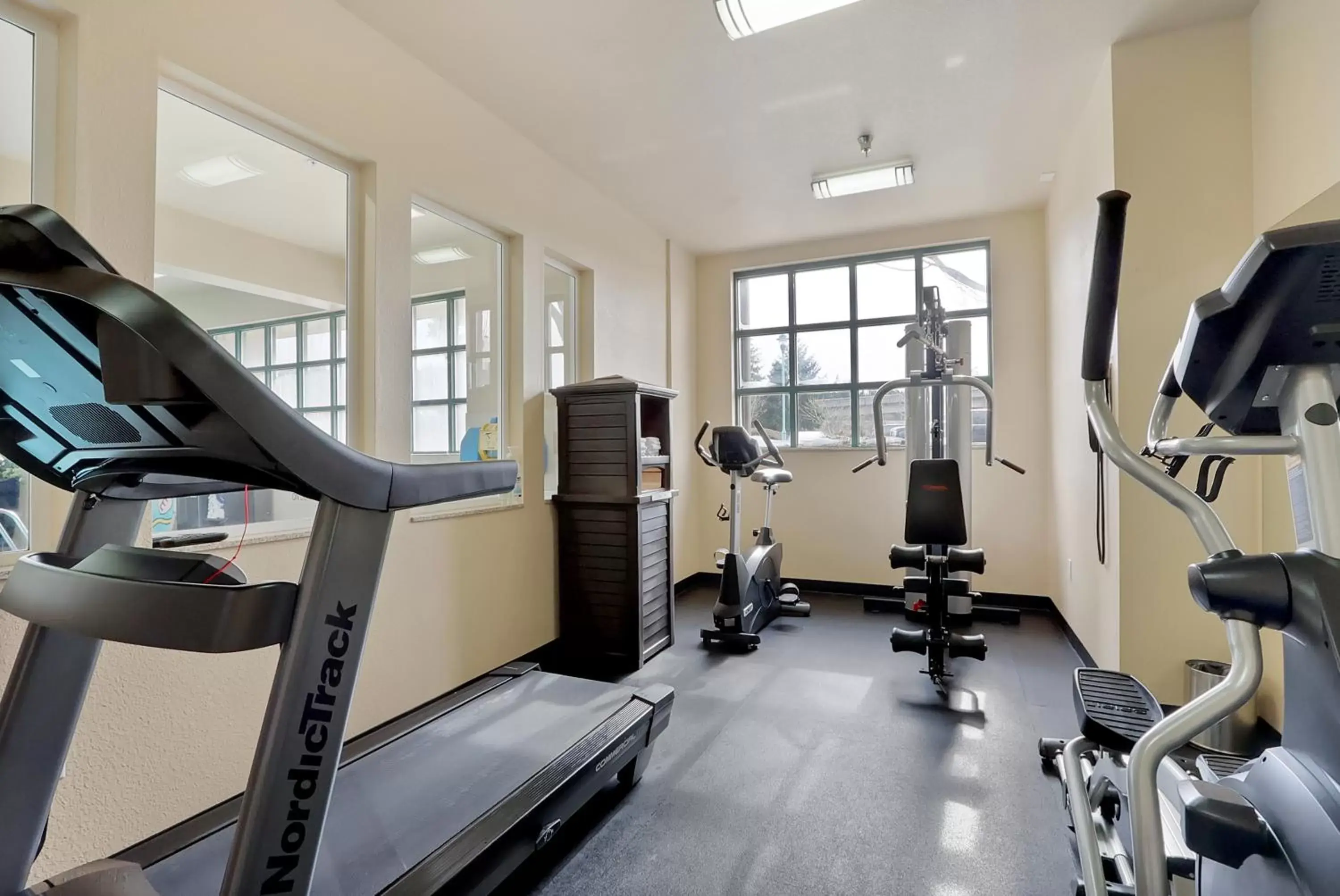 Fitness centre/facilities, Fitness Center/Facilities in Best Western Liberty Inn DuPont JBLM