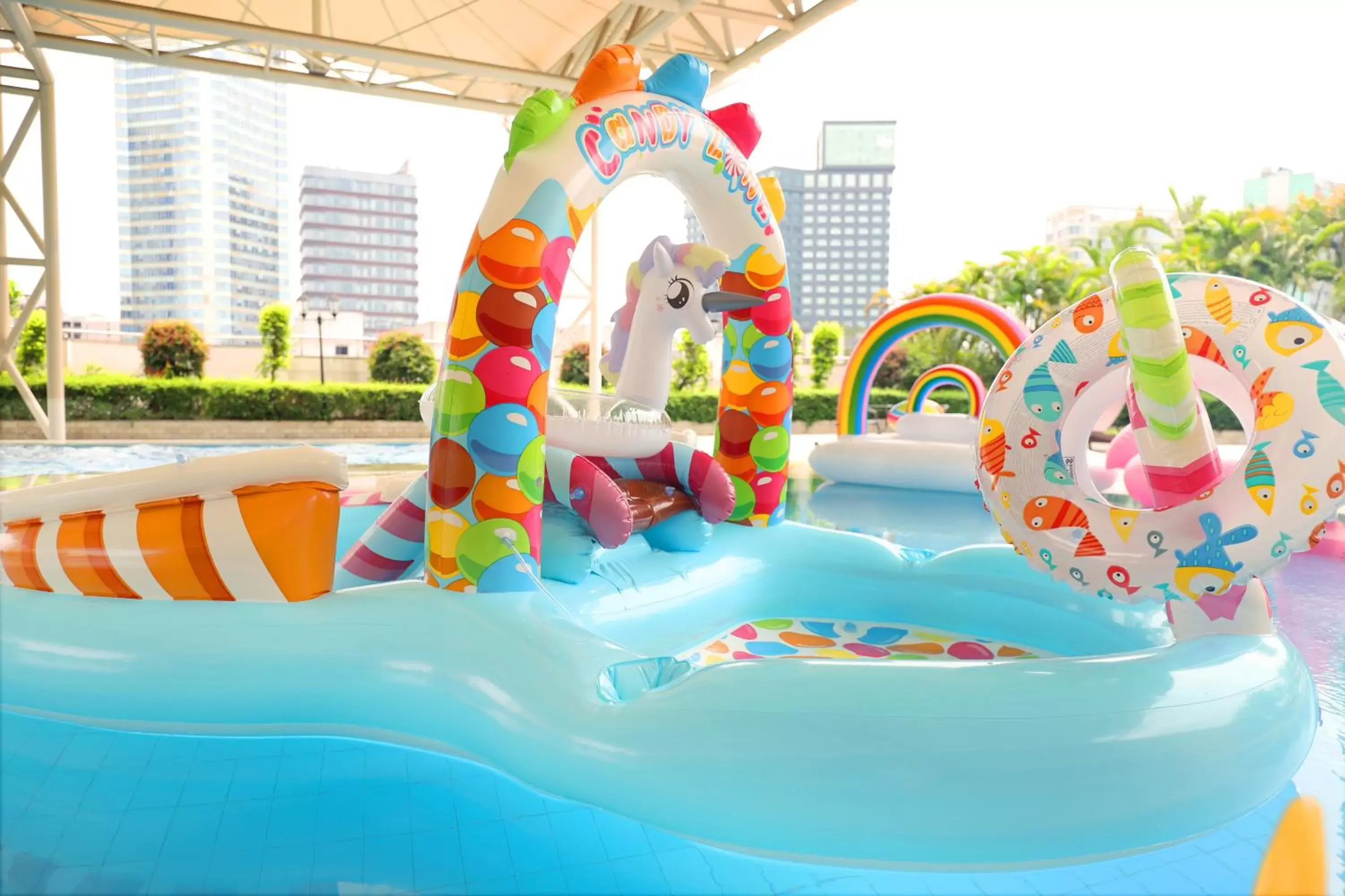 Swimming pool, Water Park in Crowne Plaza Foshan, an IHG Hotel - Exclusive bus stations for HKSAR round-trips