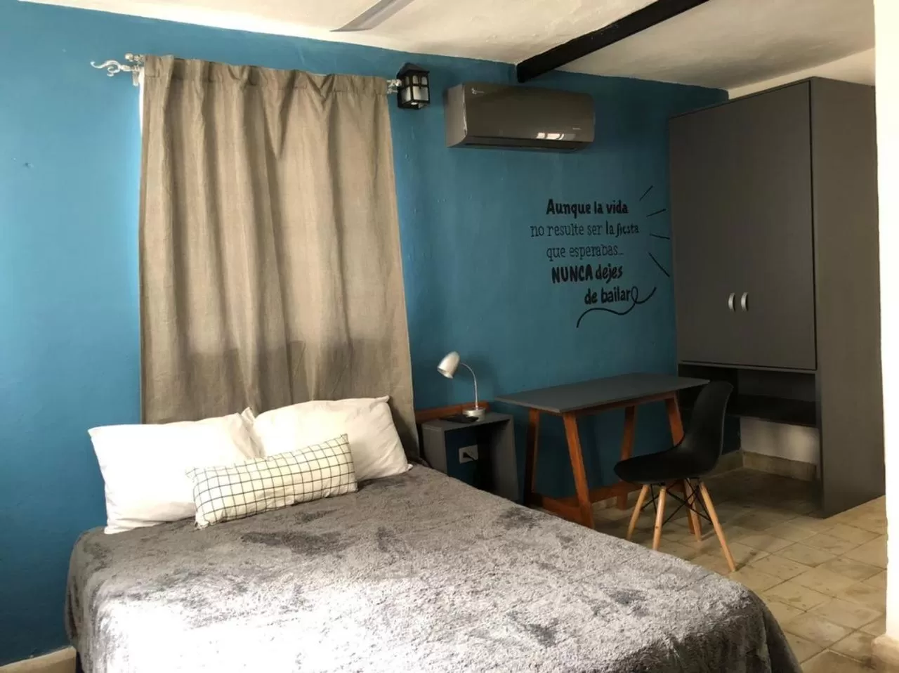 Photo of the whole room, Bed in Suites del Sureste - Mérida