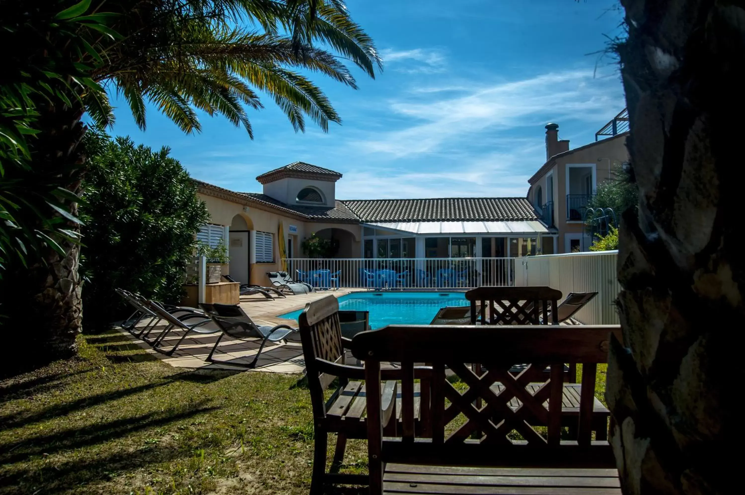 Swimming pool in Hôtel Le Leukos