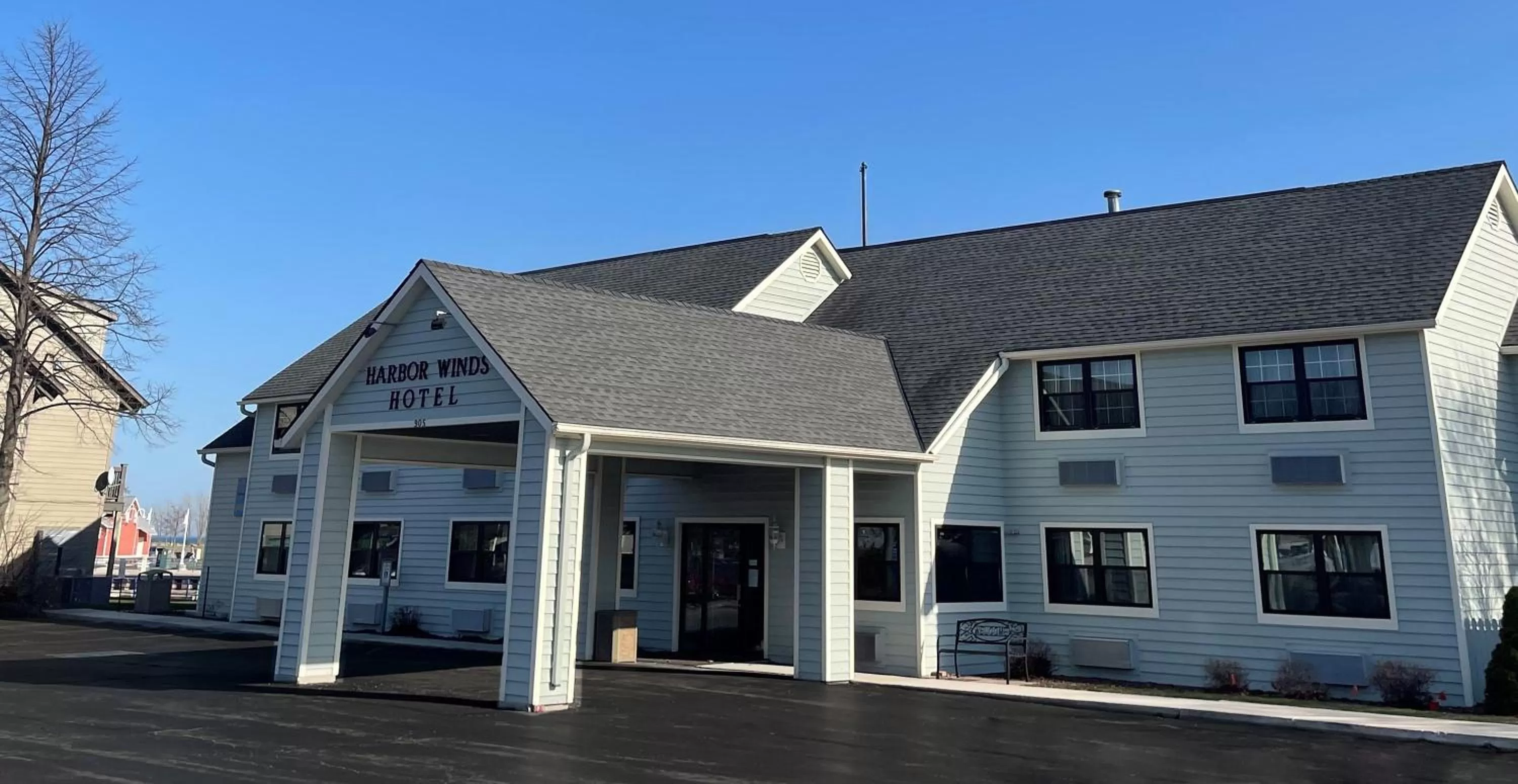 Property building in Harbor Winds Hotel