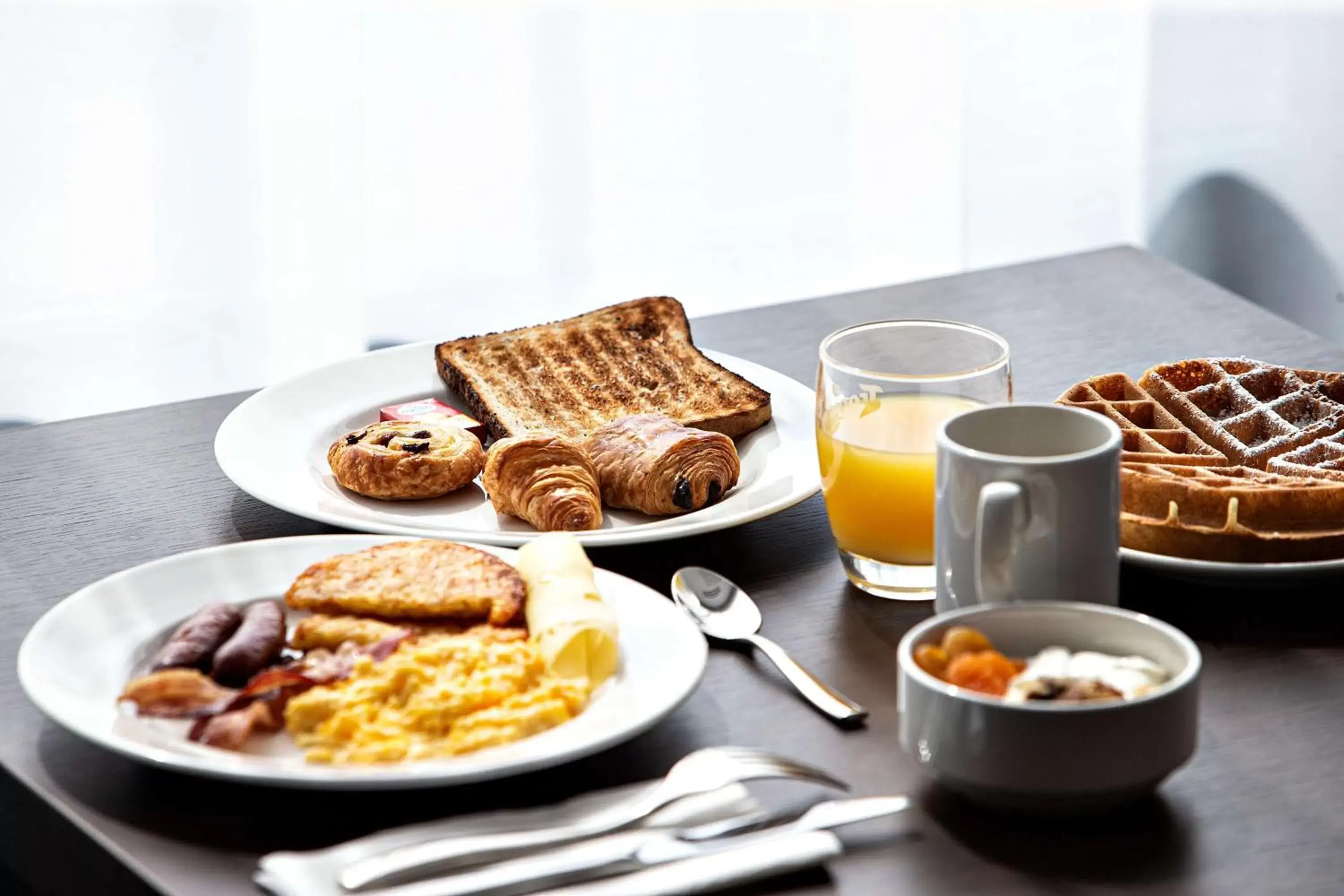 Breakfast in Hampton By Hilton Toulouse Airport