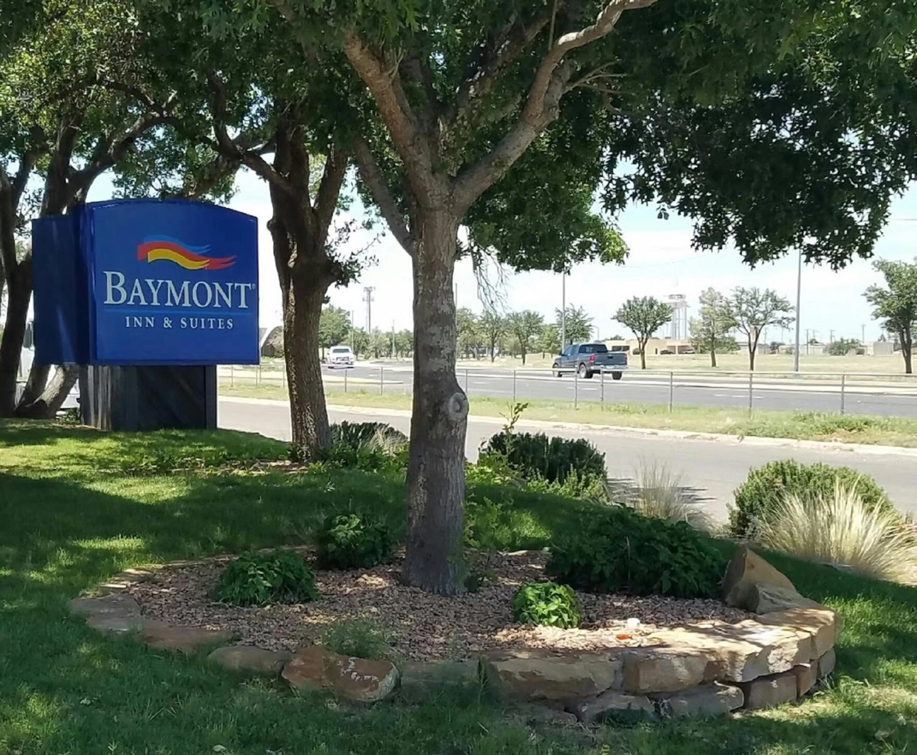 Property logo or sign in Baymont by Wyndham Midland Airport